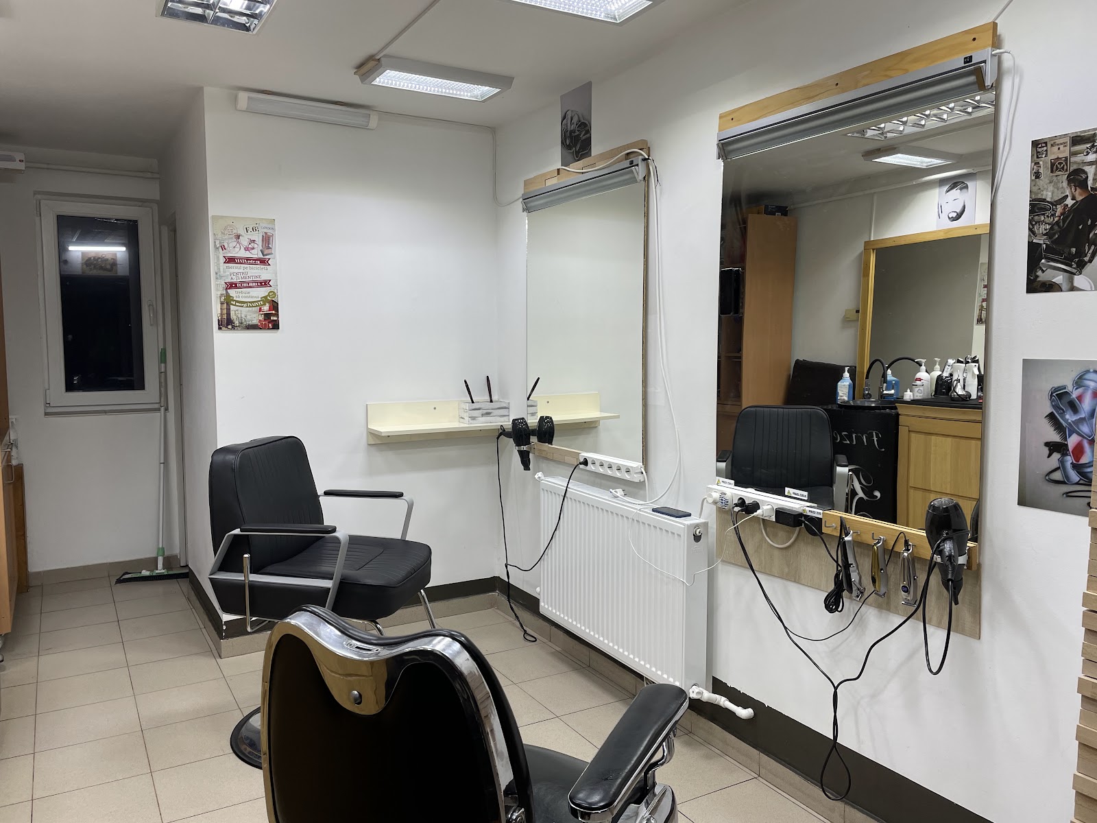 Frizeria Autentic & salon coafor