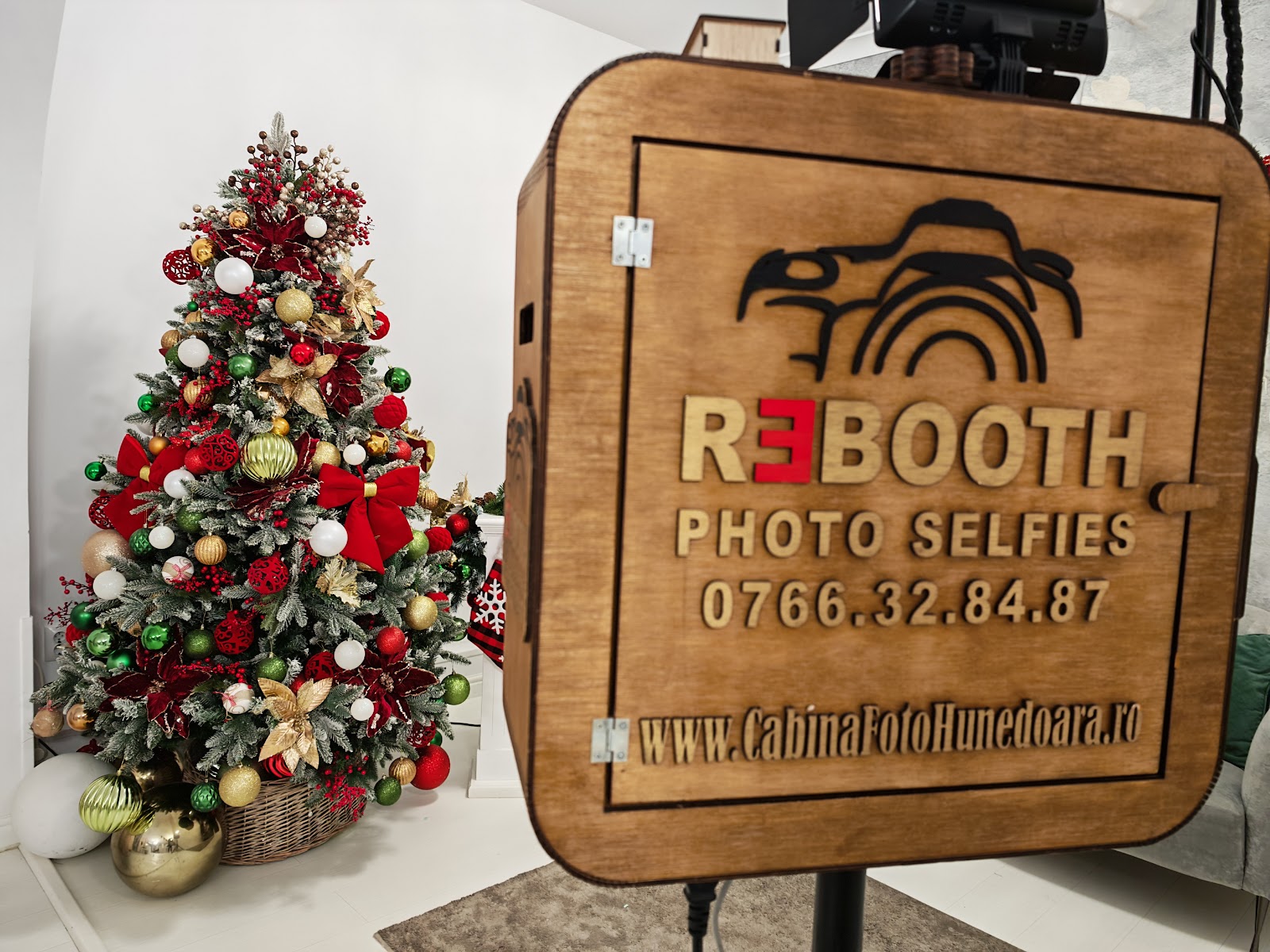 Cabina foto Hunedoara Rebooth PhotoSelfies