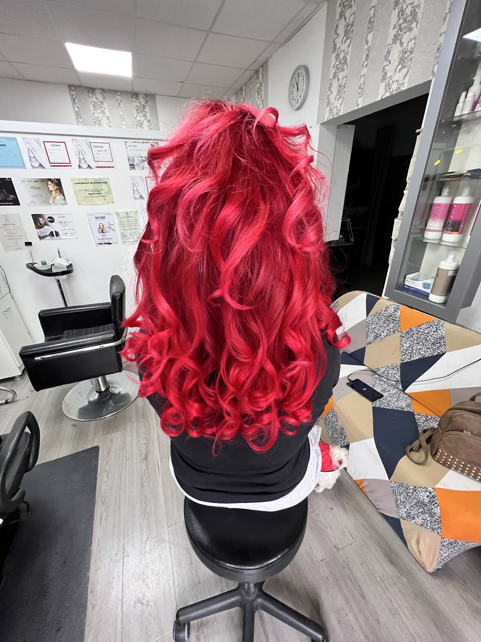 Salon Yoa