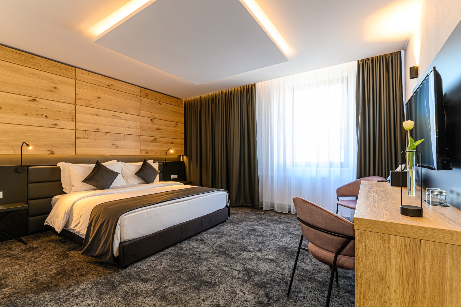 BTheHotel
