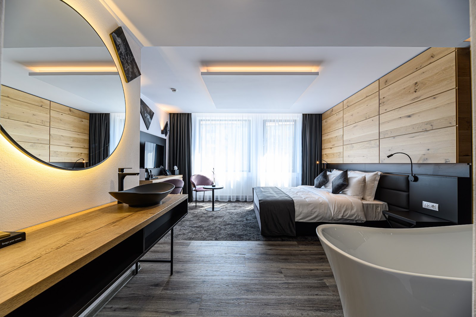 BTheHotel