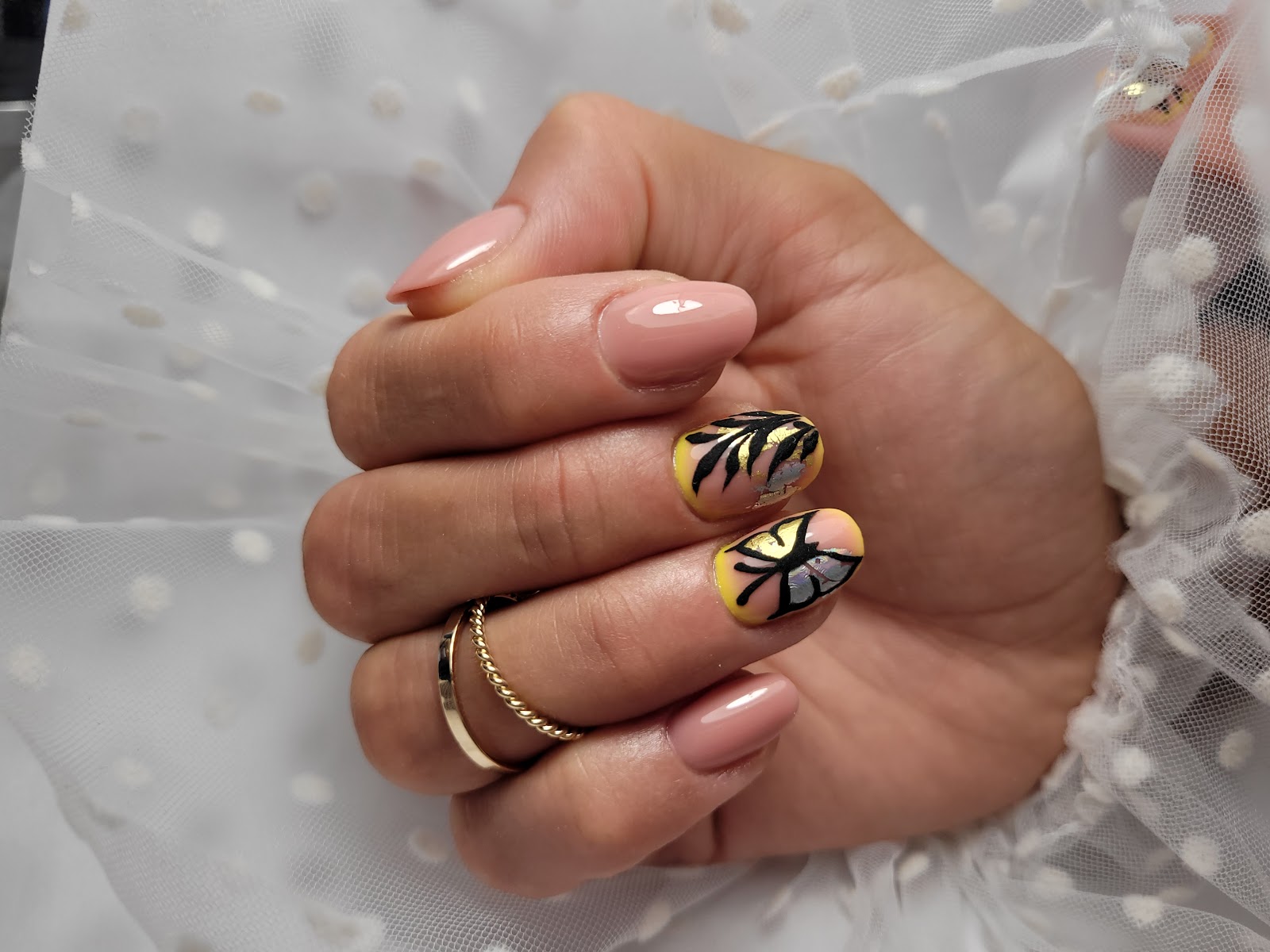 Corina Tanasa Nails Academy & Salon