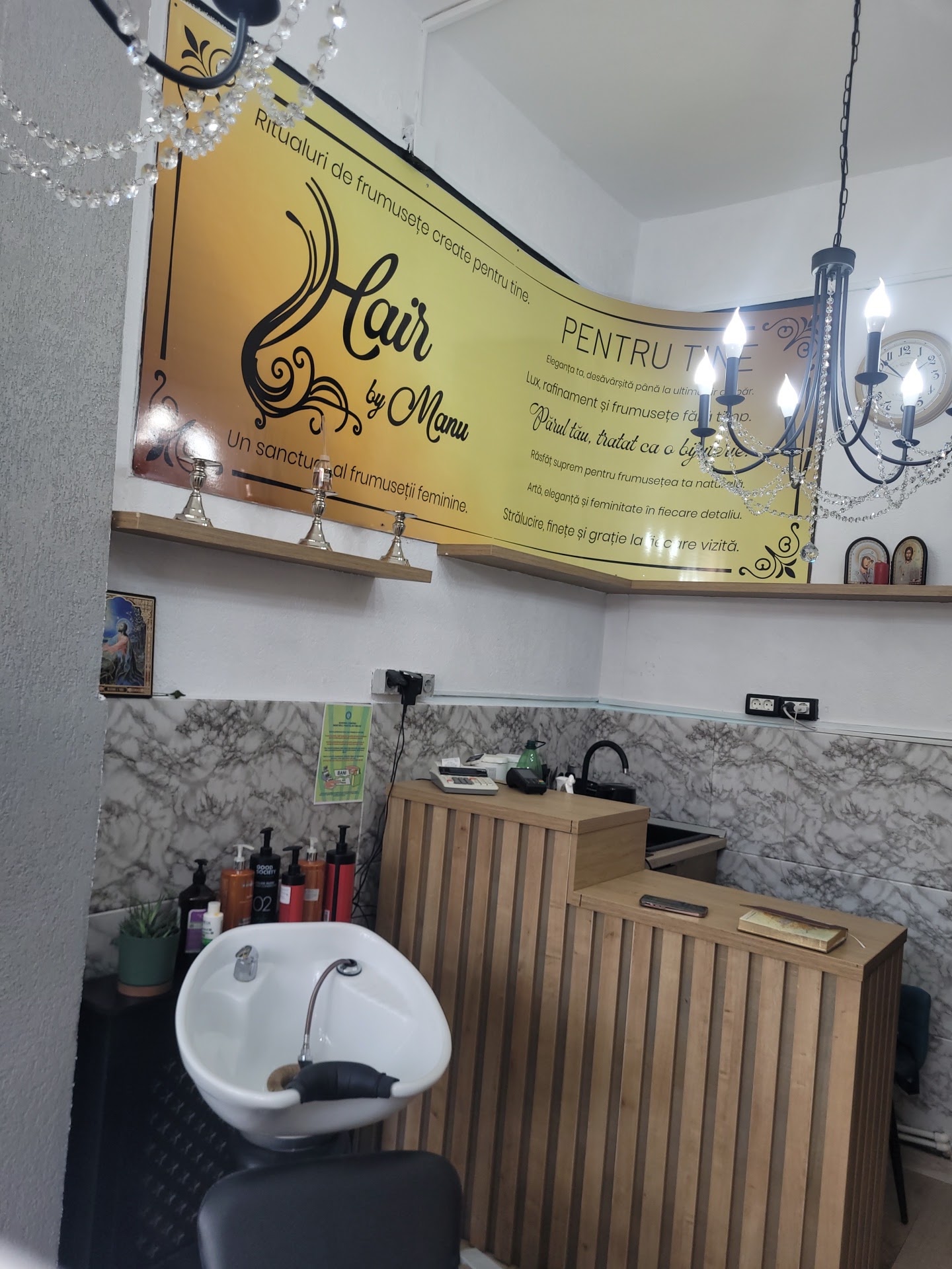 SALON MANUELA ELENA