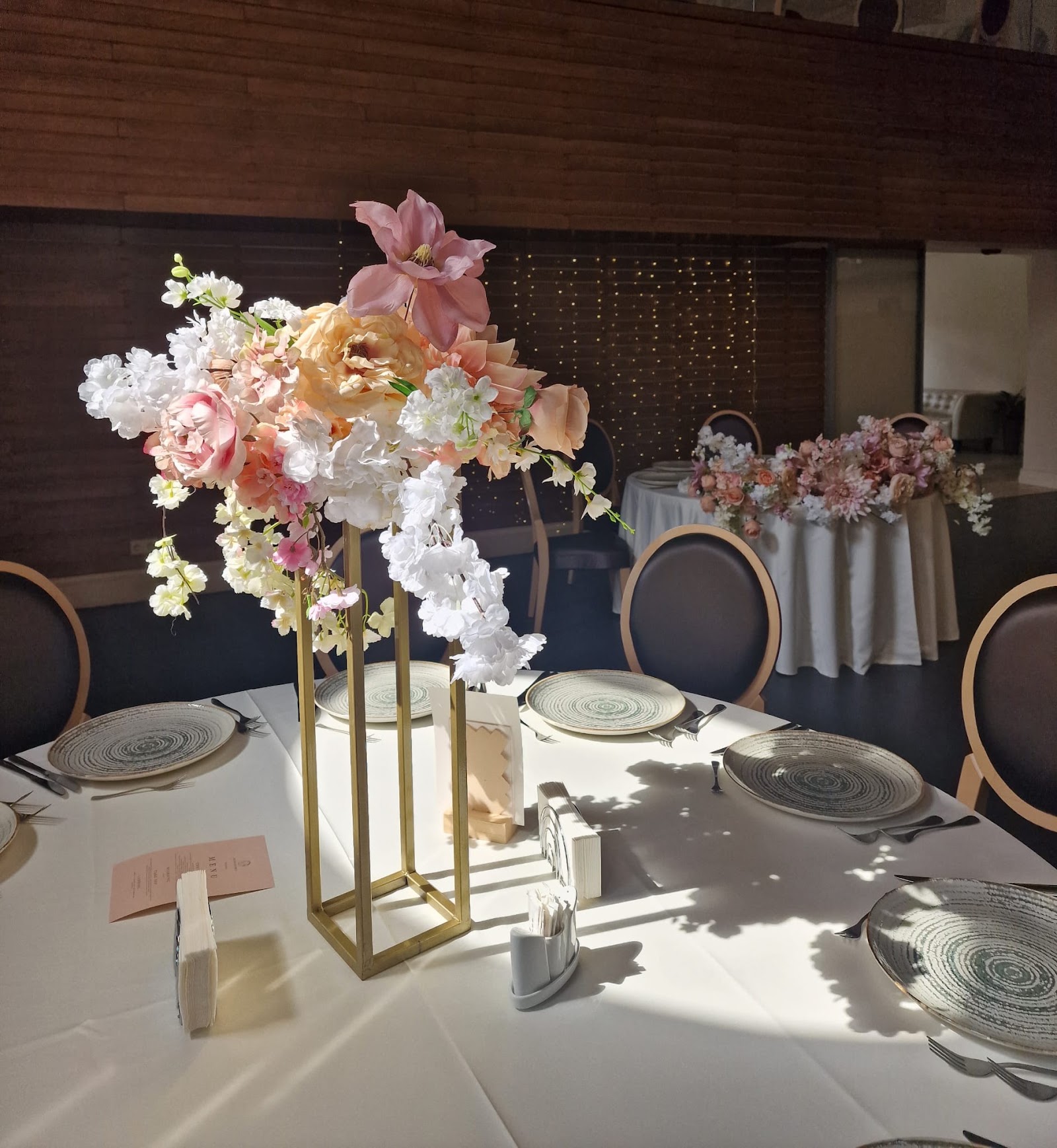 Extravaganza Full Service