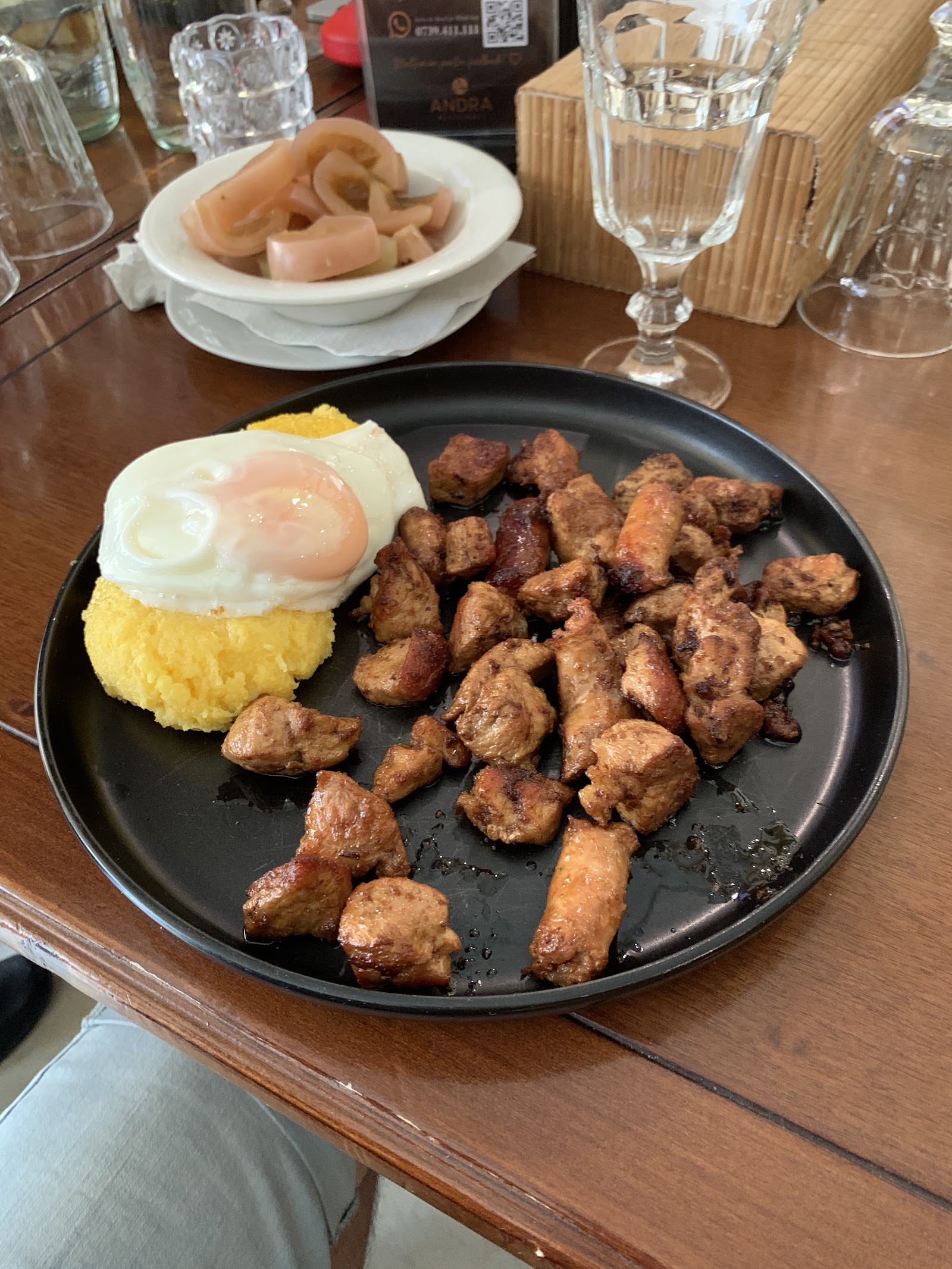 Restaurant Andra Tecuci