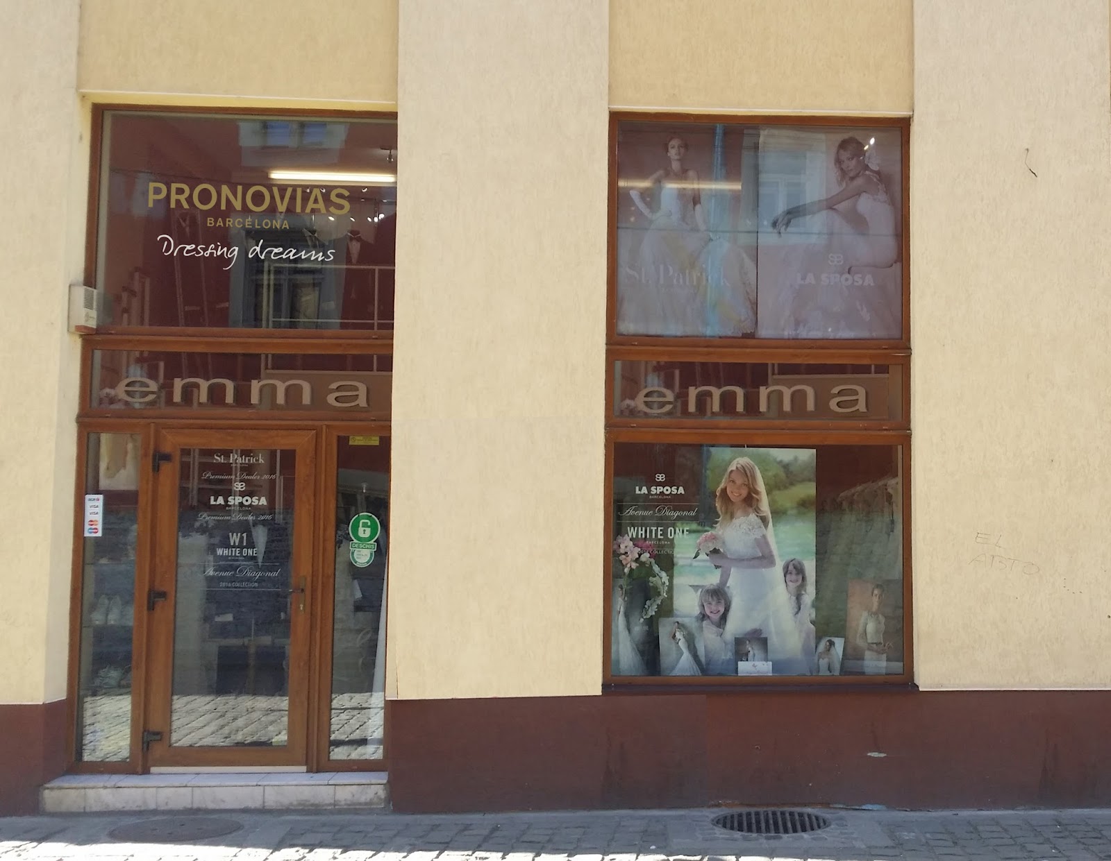 Salon Emma - Pronovias & Alexander