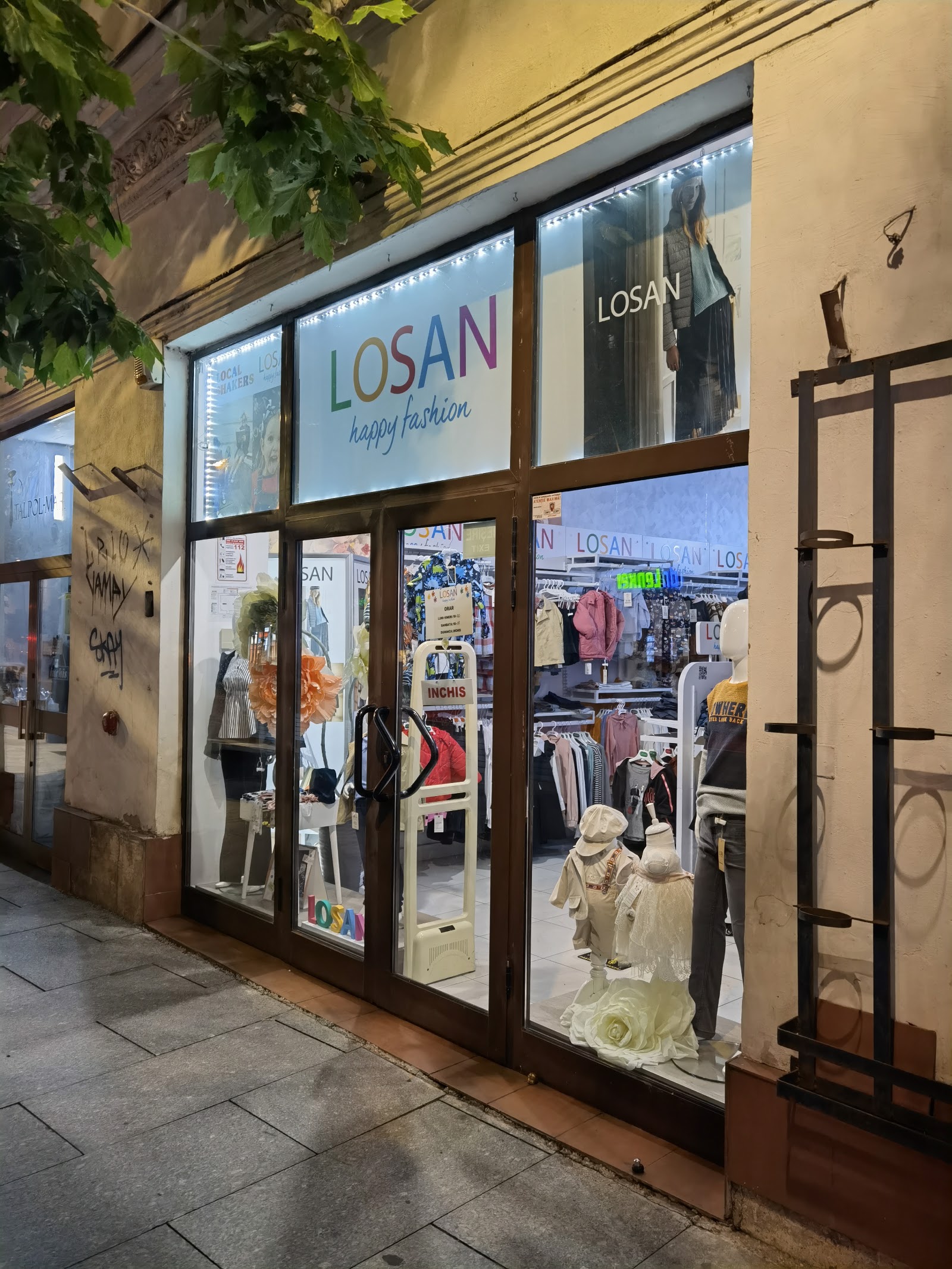 Lozan Fashion