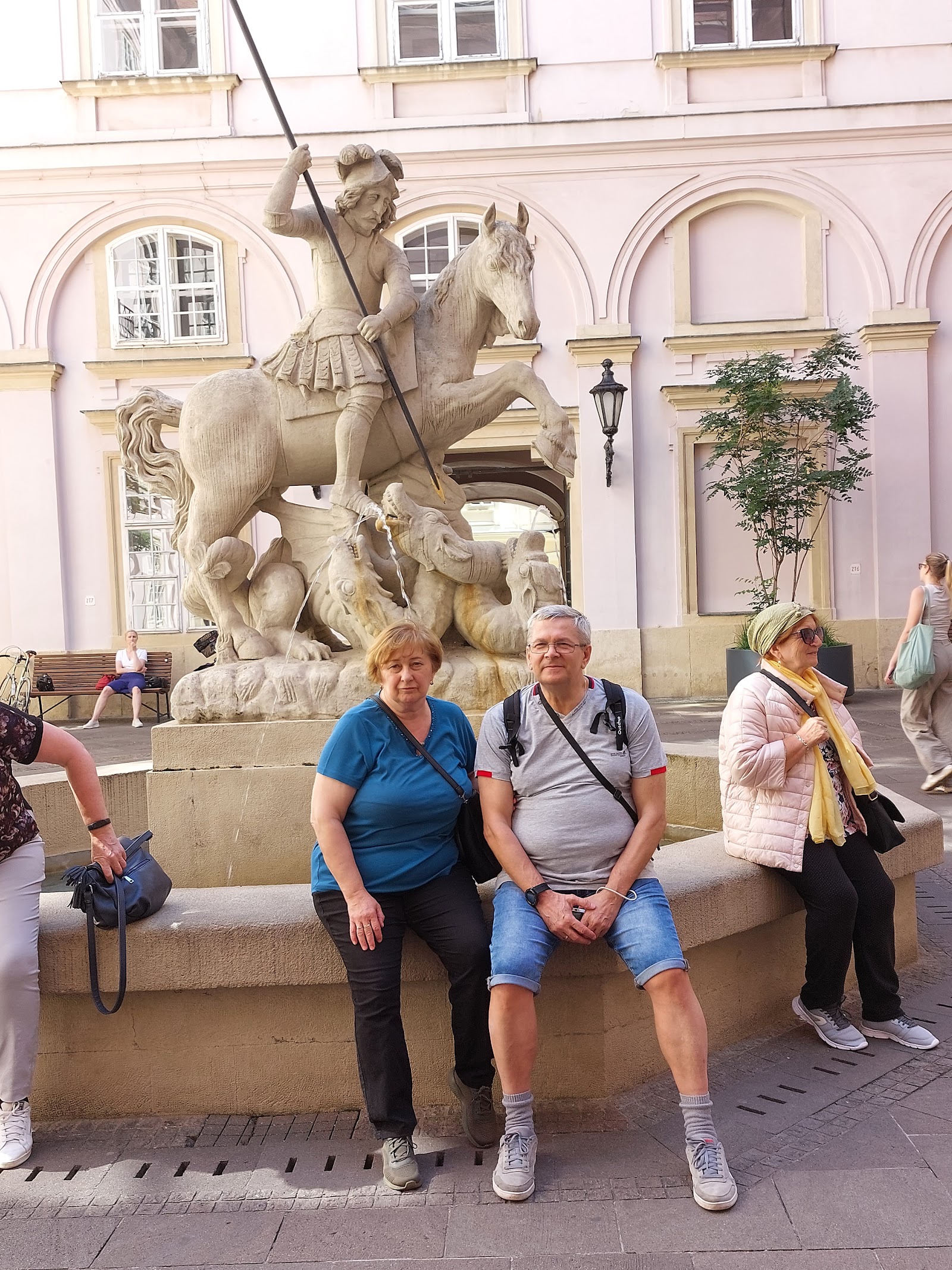 Cora Travel