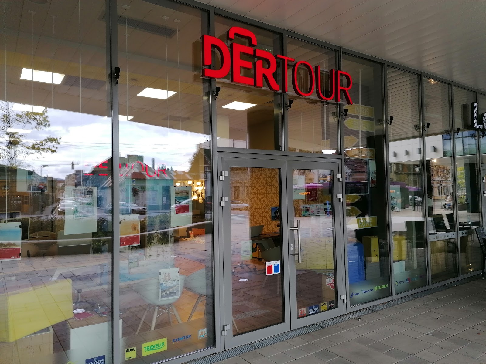 Dertour