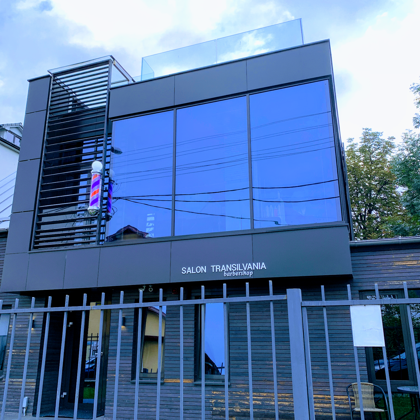 SALON TRANSILVANIA