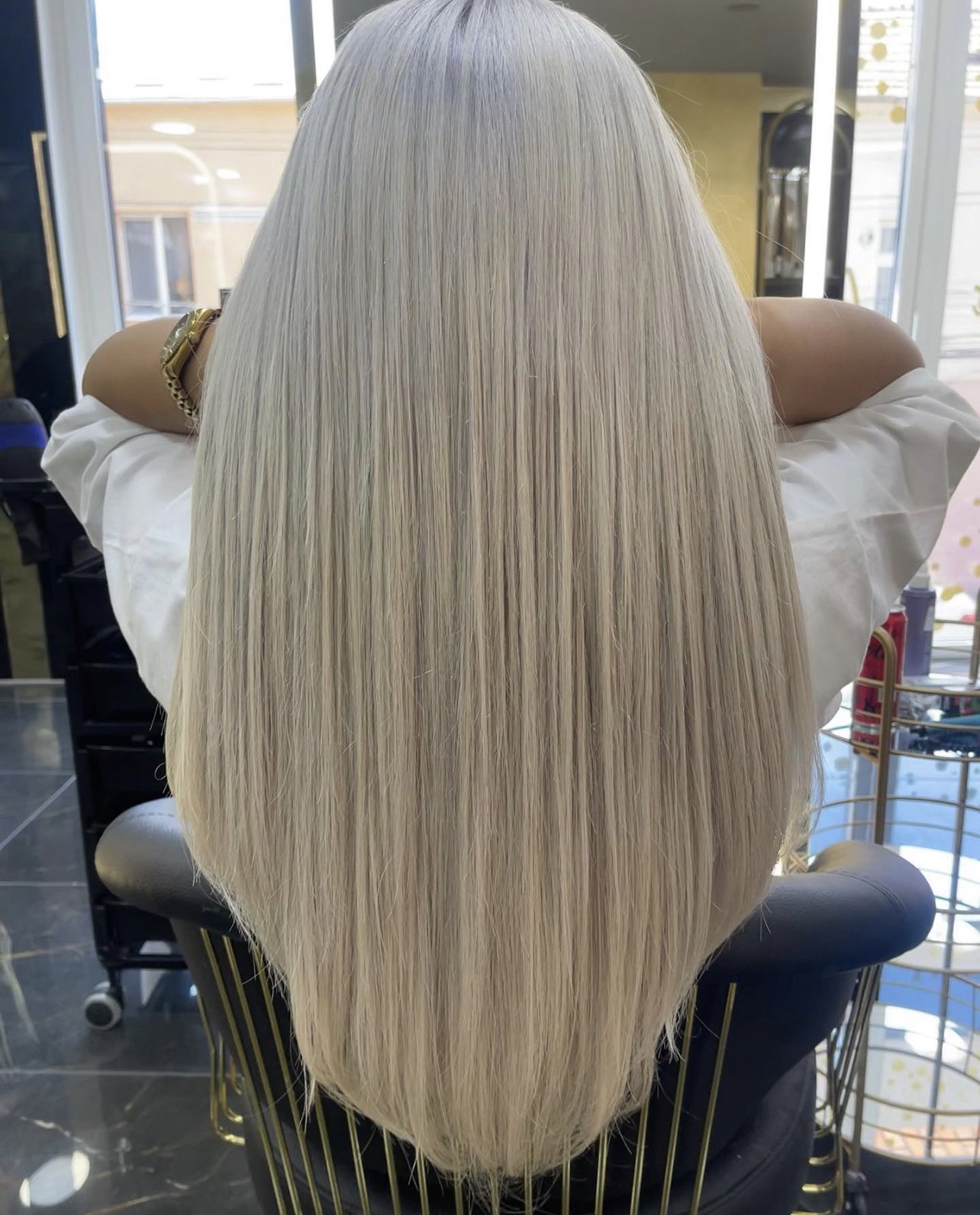MONIR Salon by Aradi Monica