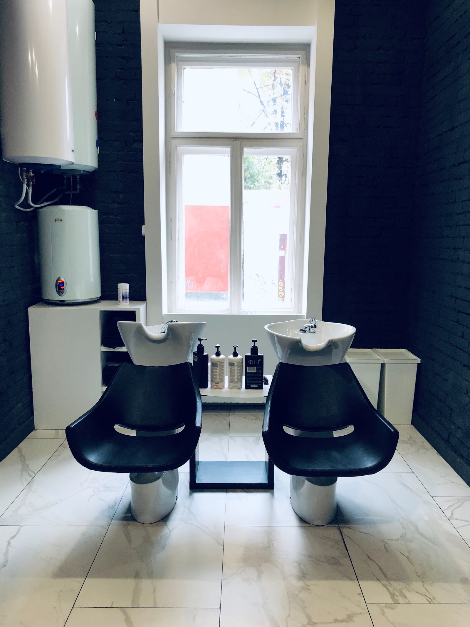 Pop Salon