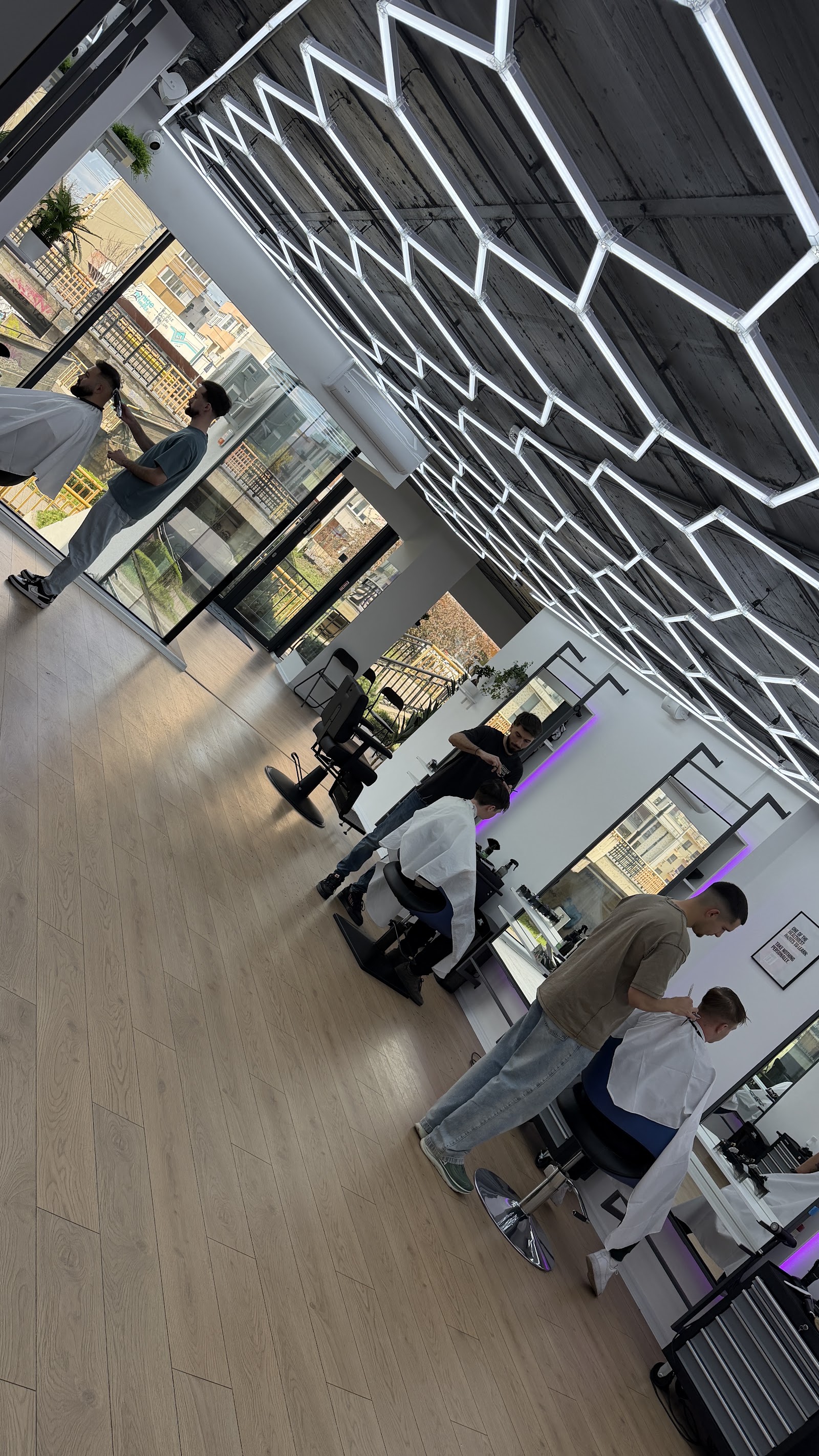 FHABRIC Salon & Academy