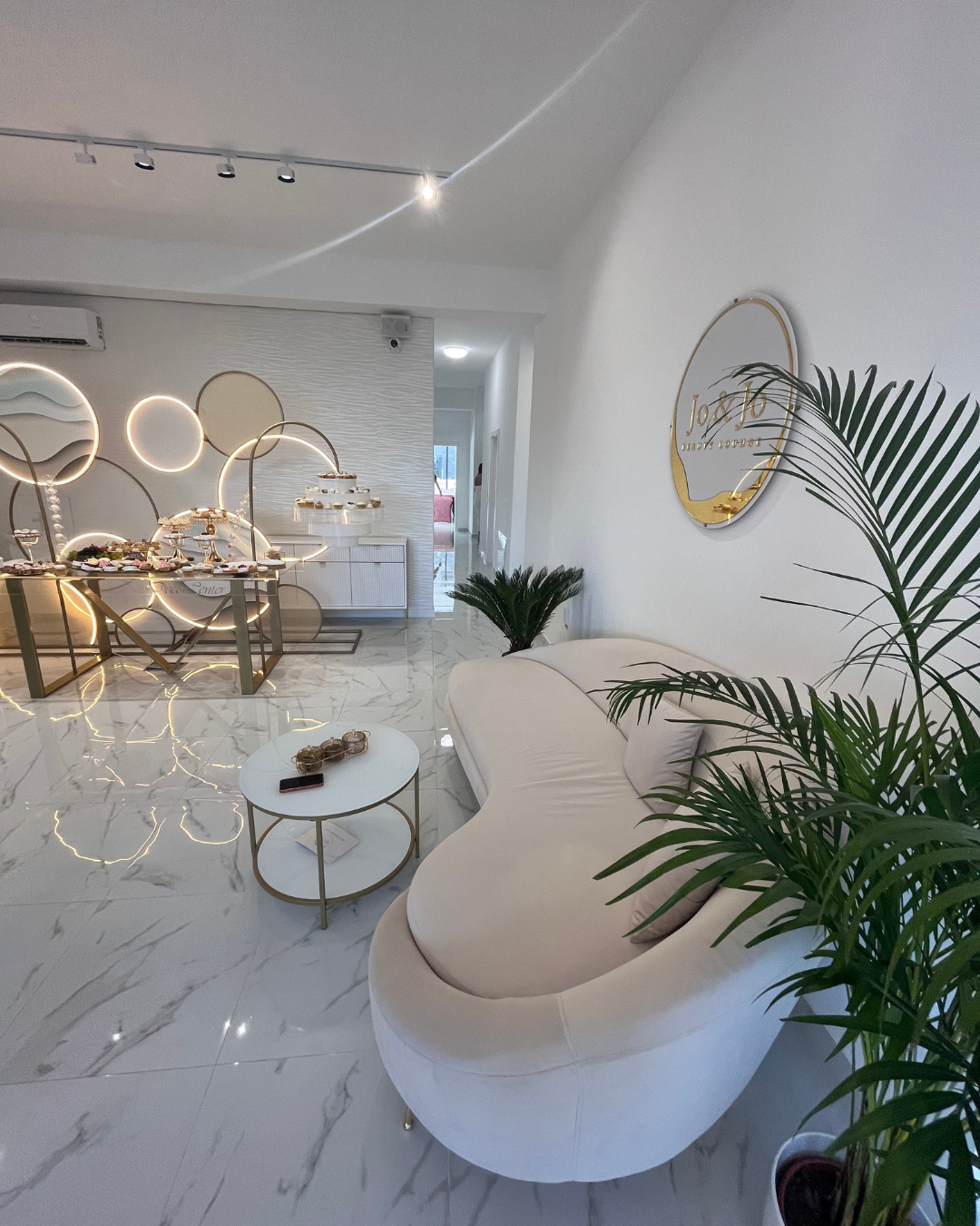 Jo & Jo Beauty Lounge