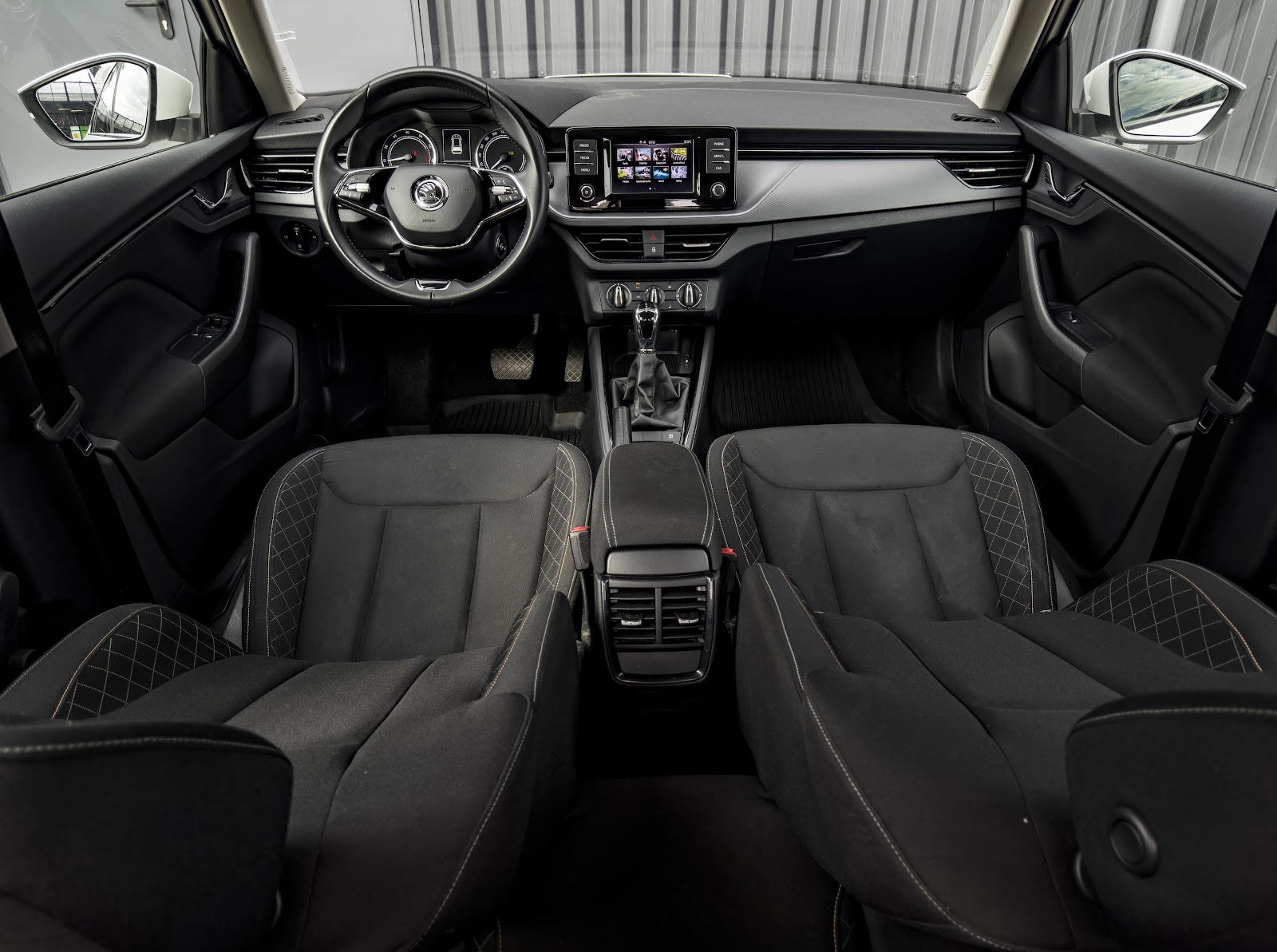 Alinis Rent a Car Cluj - Inchirieri Auto Cluj