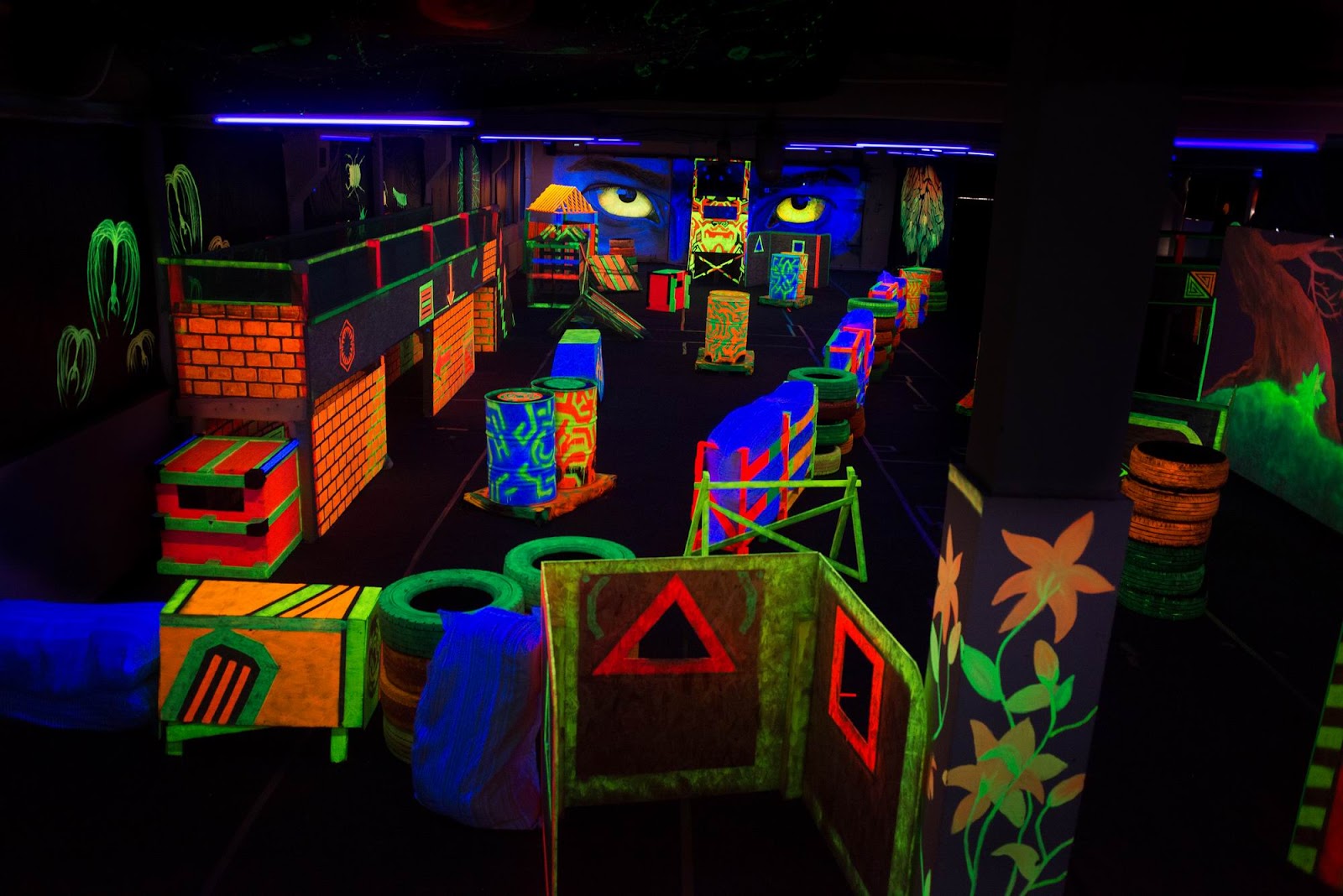 Laser Tag World & World Jump