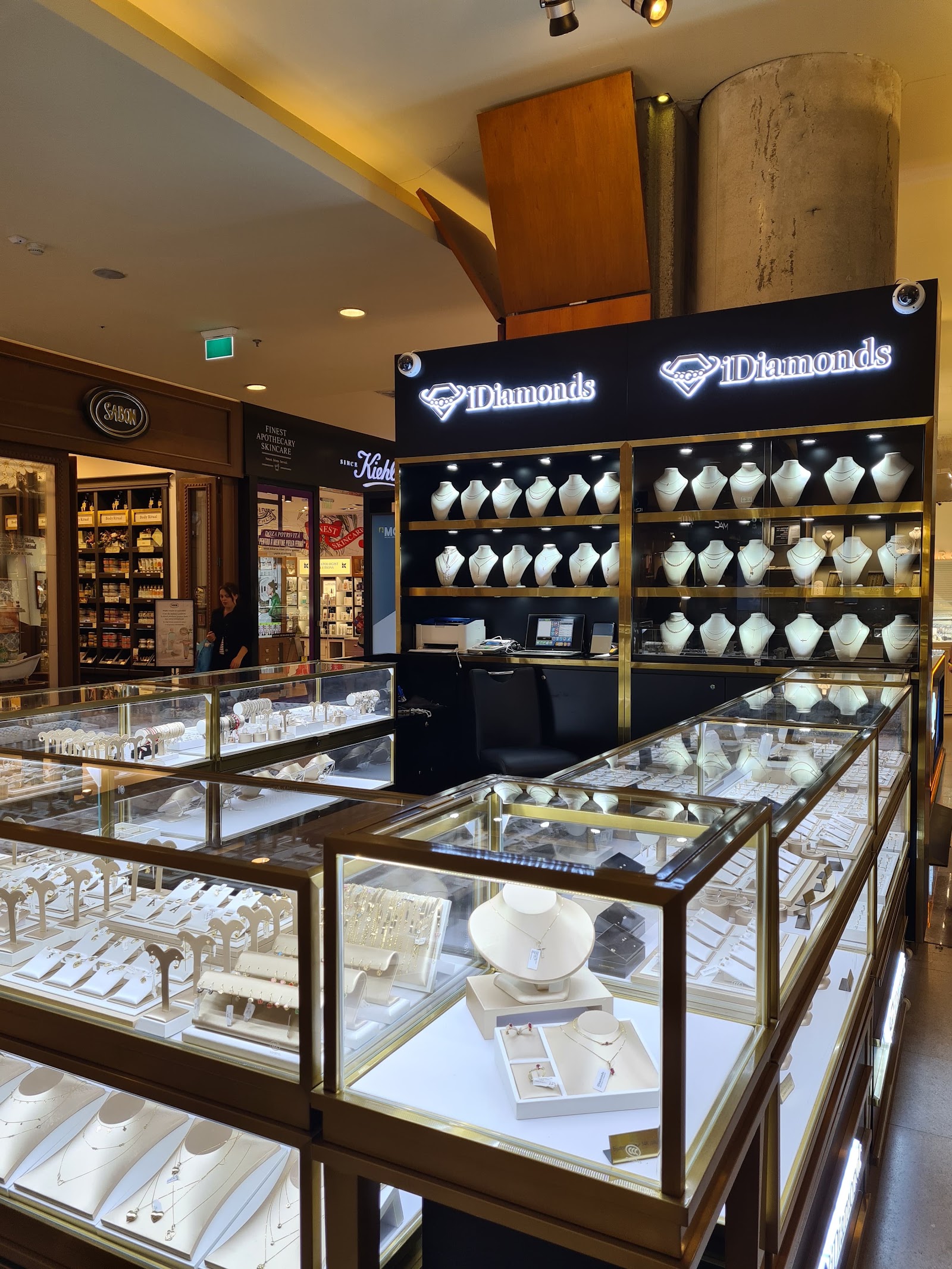 Idiamonds Iulius Mall