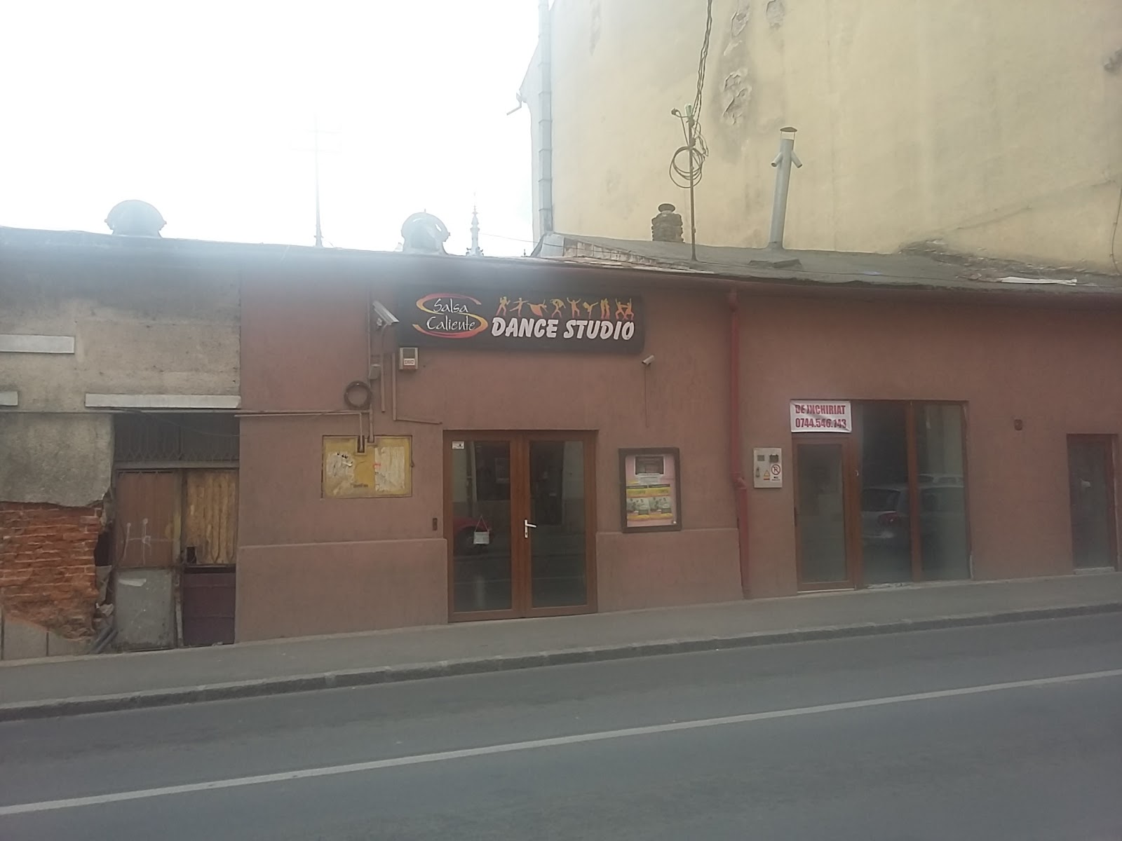Caliente Dance Studio