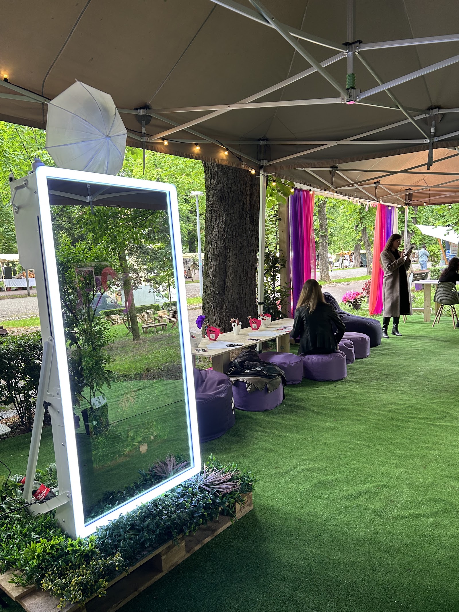 K Boom Photo Booth