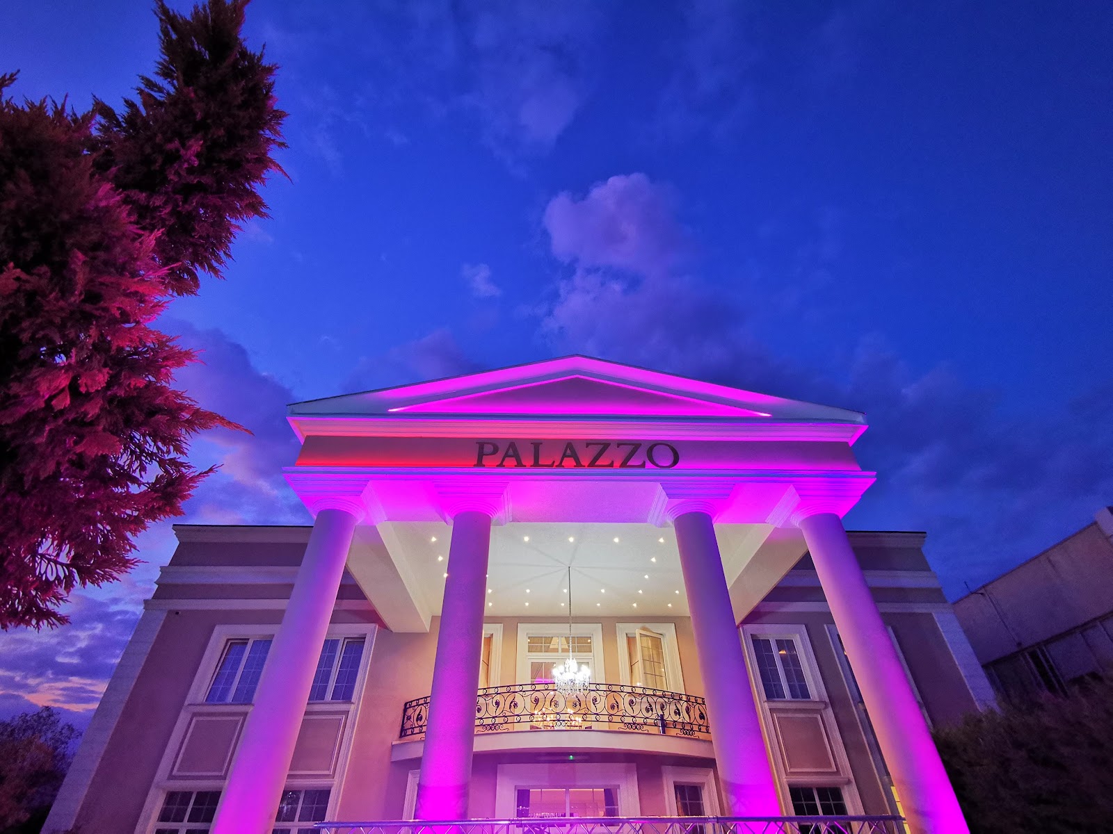 Palazzo Luxury
