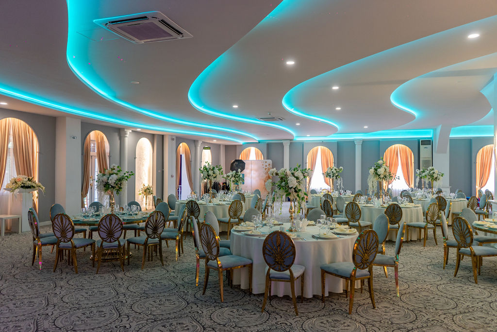 Arta Ballroom