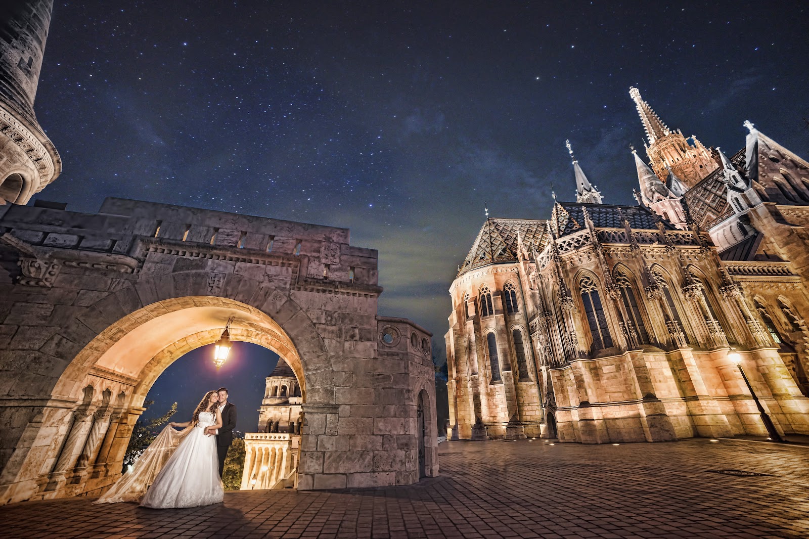 Alex Bunea - fotograf nunta Timisoara. servicii foto-video publicitare pt businessul tau. grafica 3D
