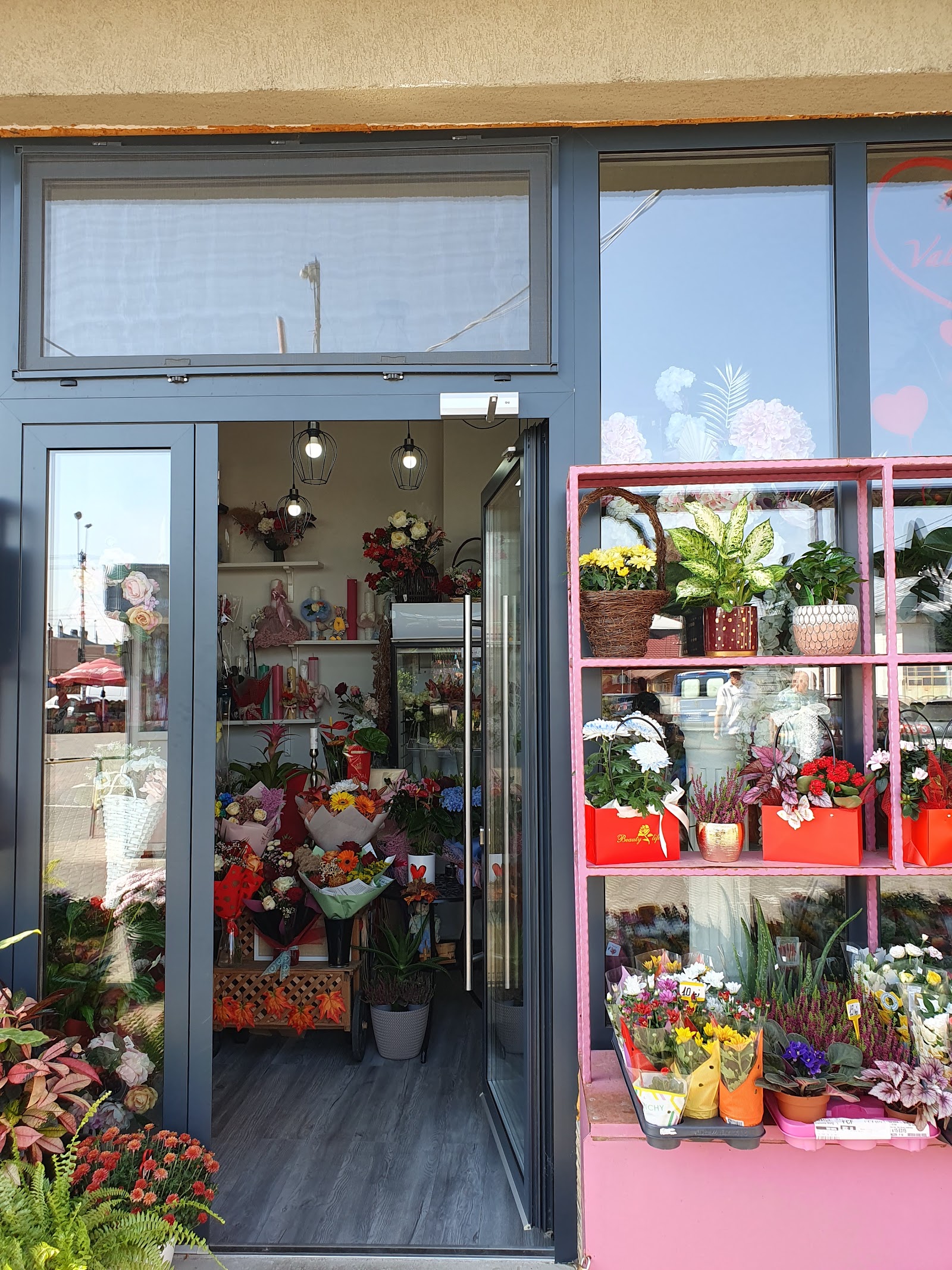 Florarie Mondenia flores design srl