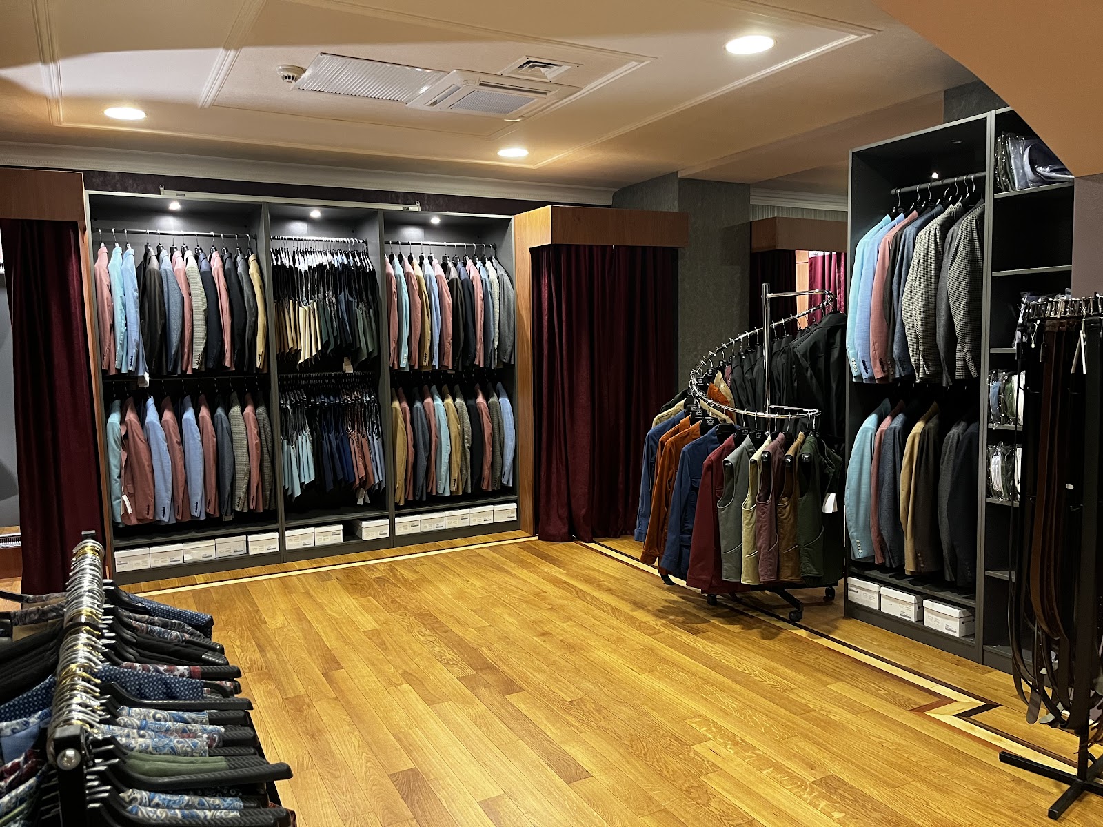 Costume Barbati - Couture For Gentlemen Timișoara