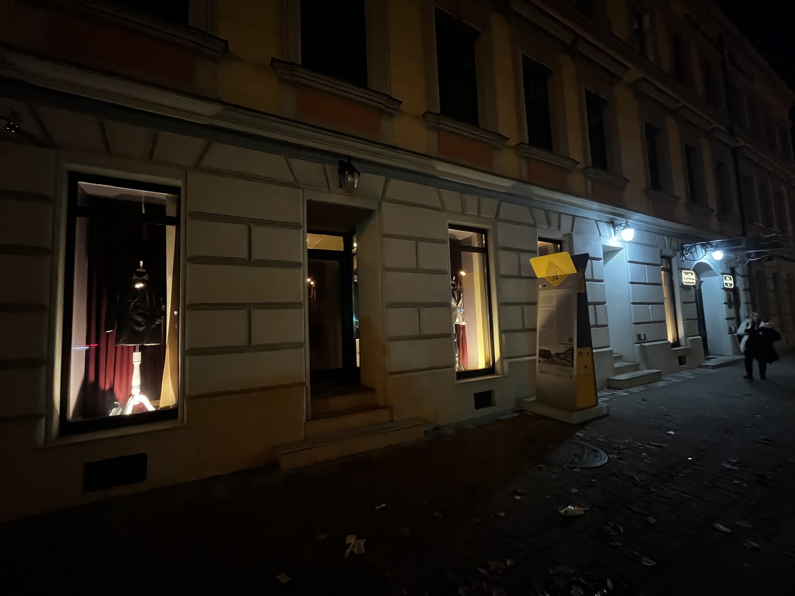 Costume Barbati - Couture For Gentlemen Timișoara