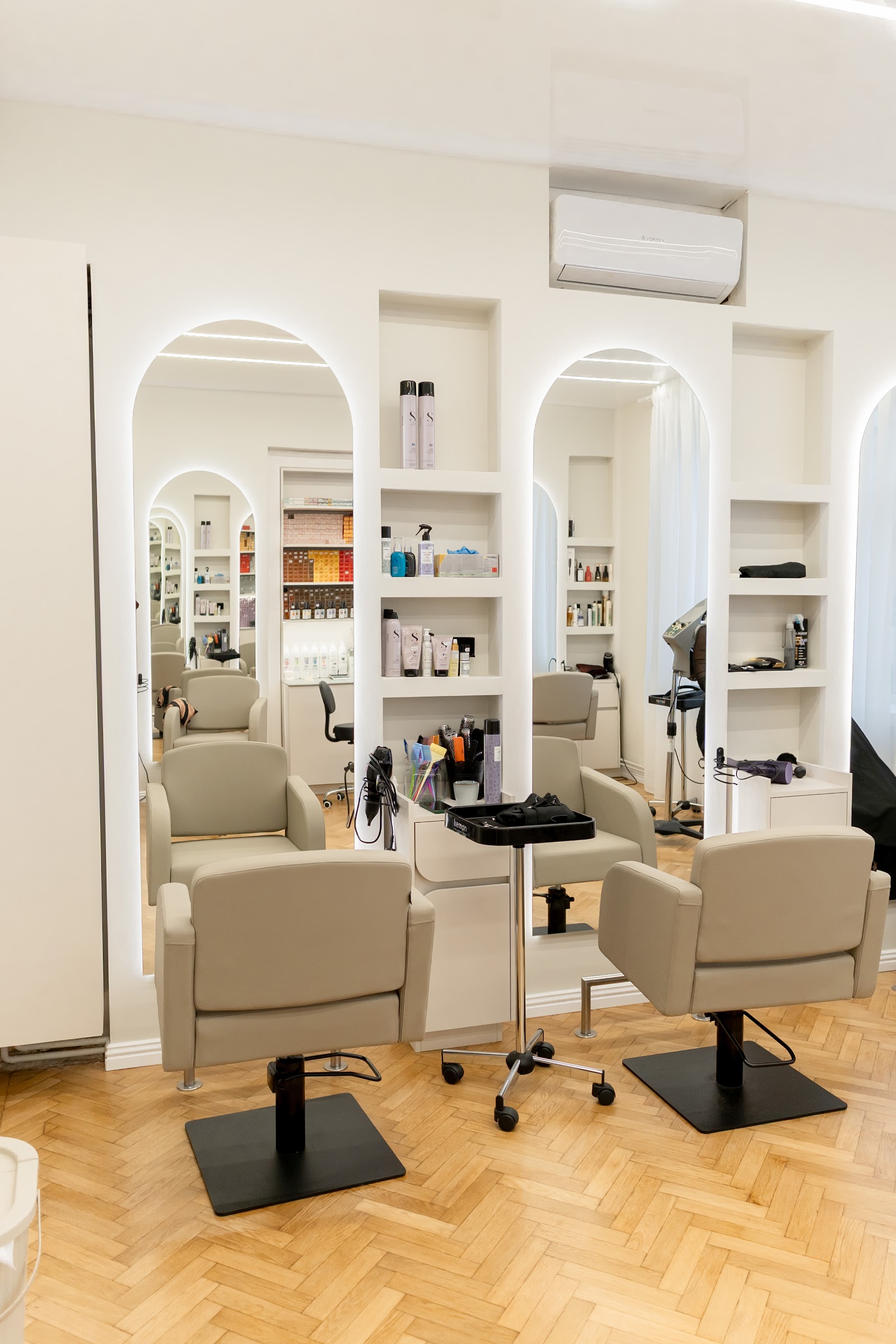 EEE Beauty Salon