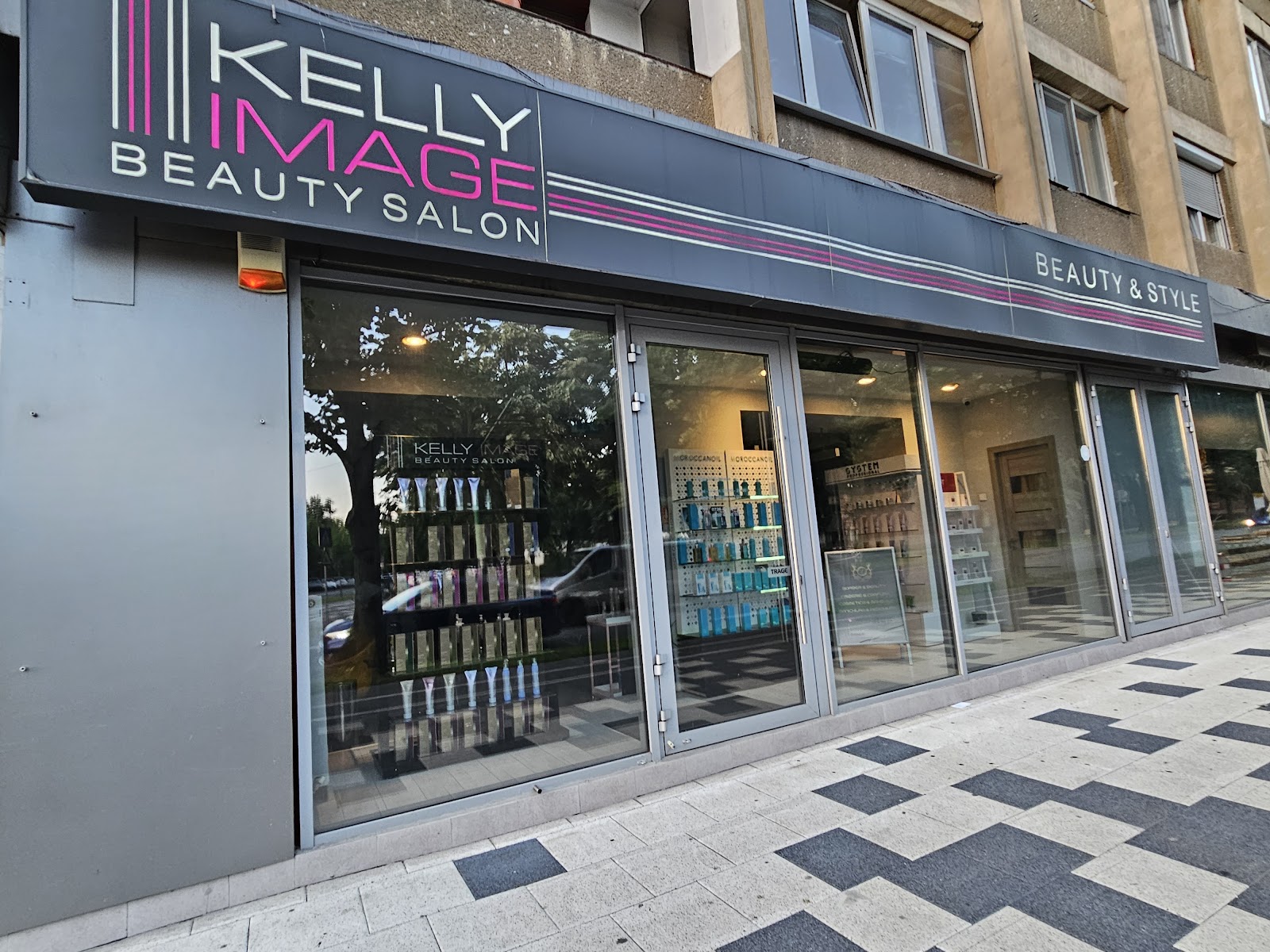 Salon Kelly Image