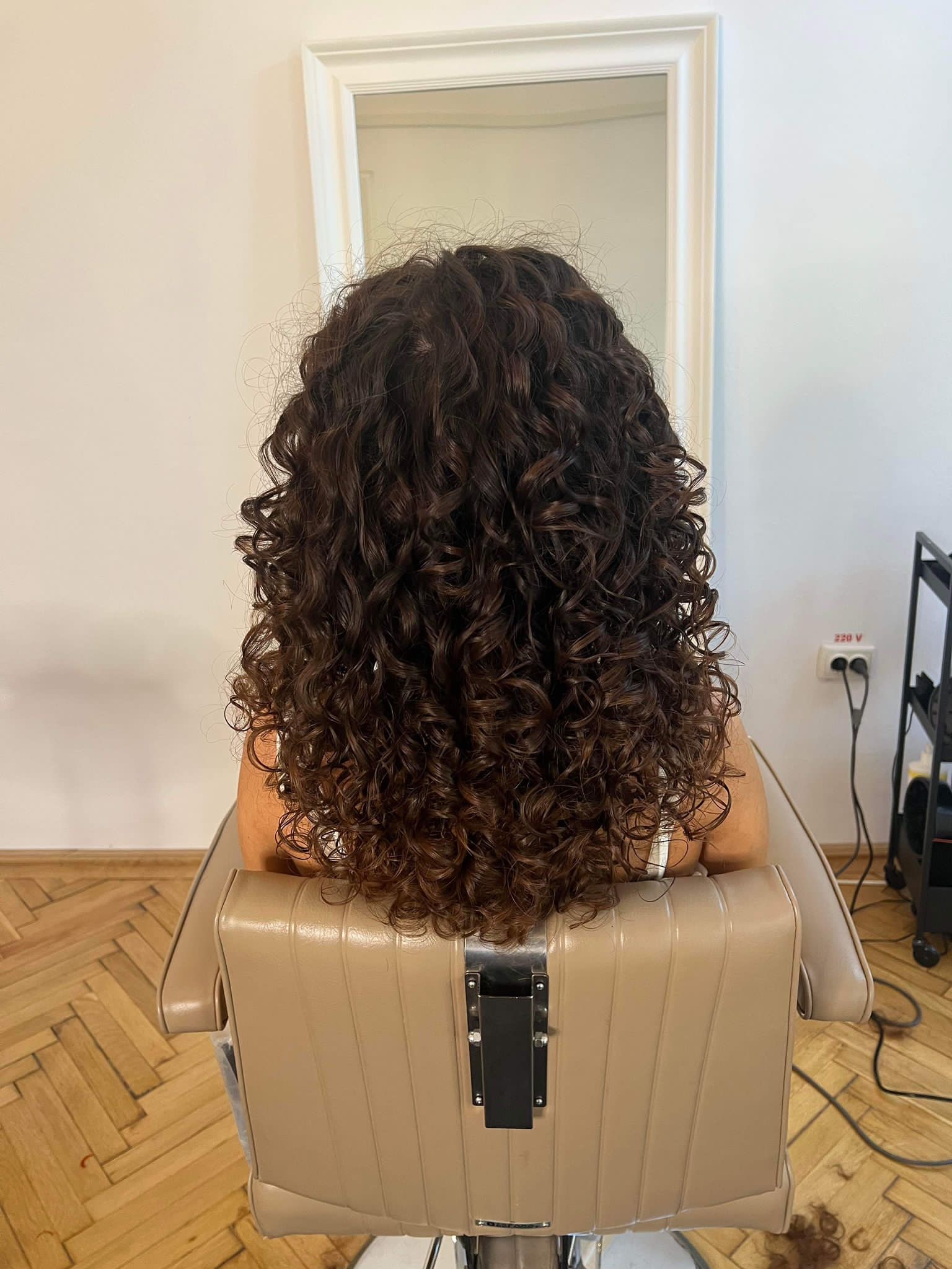 Iulia Christina - Curls Architect