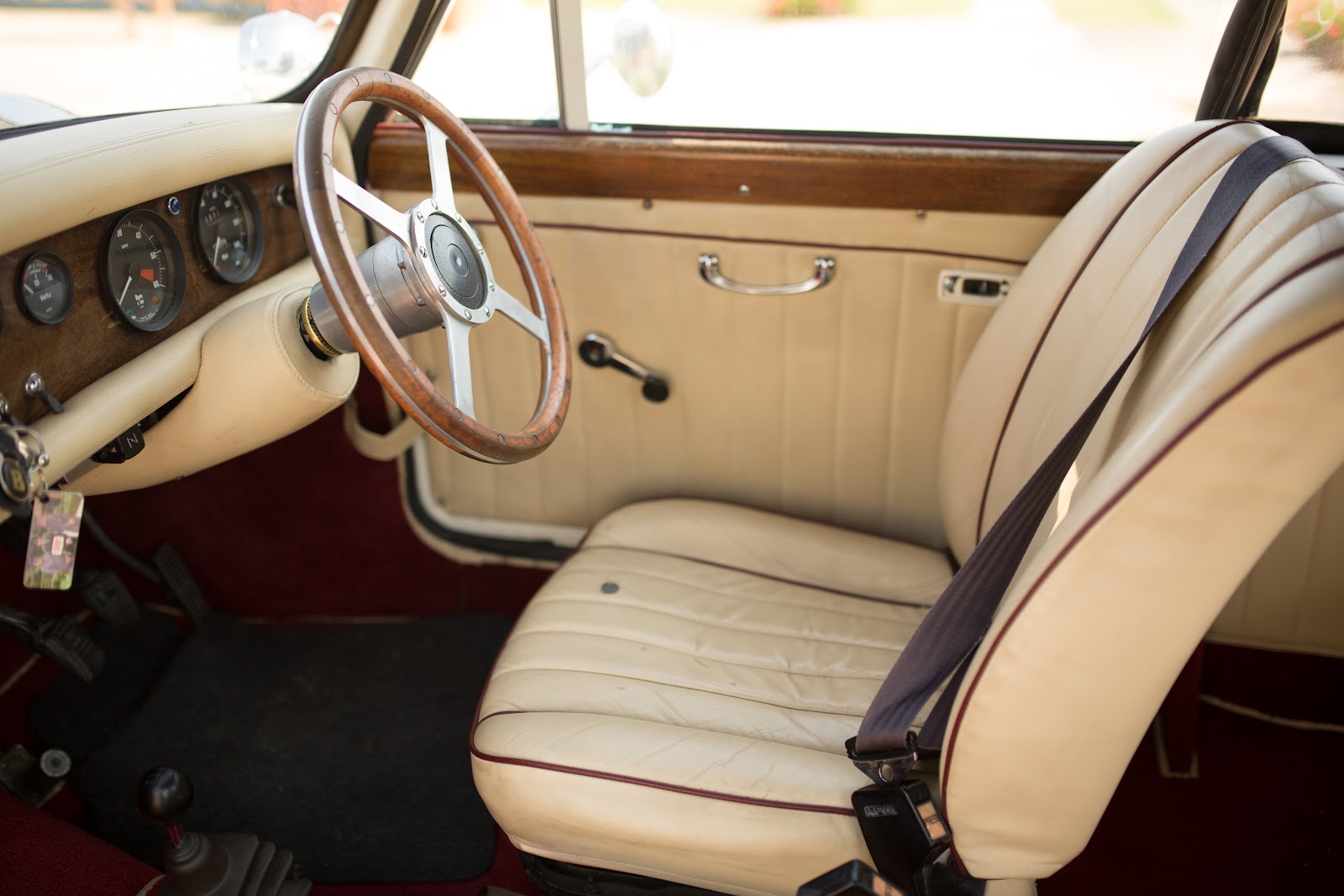 Vintage Car - inchirieri masini de epoca