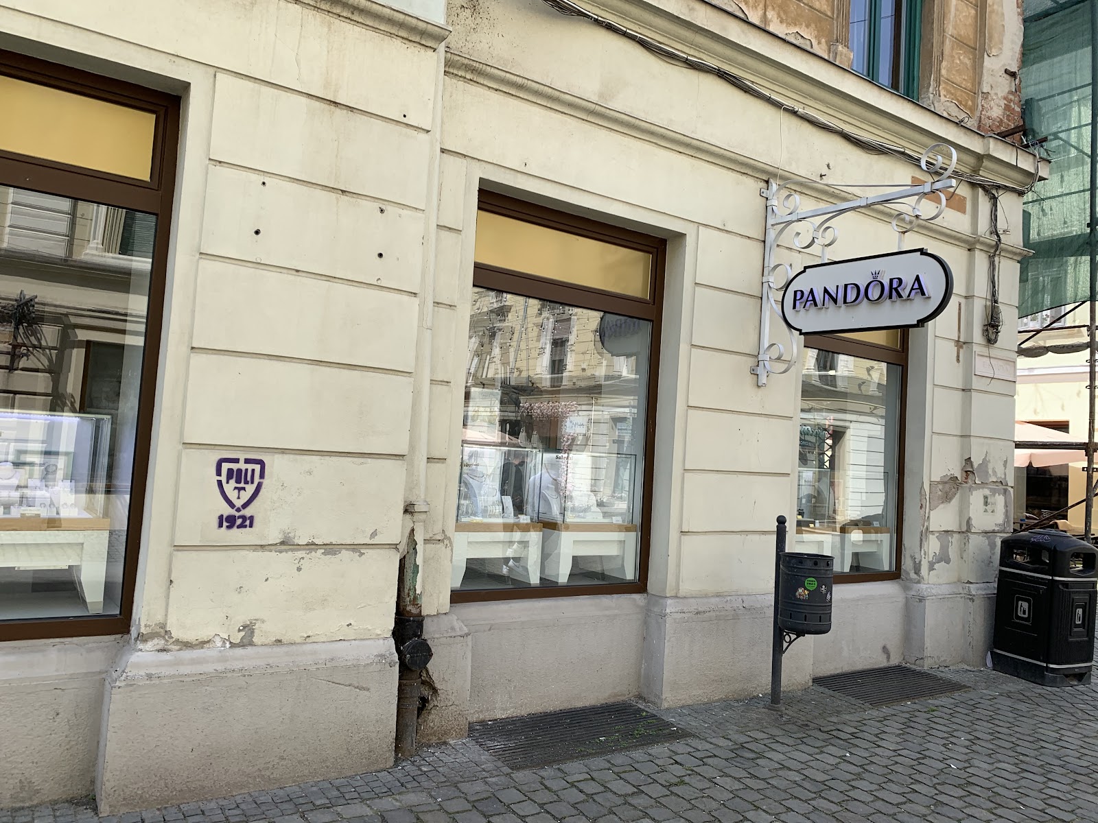 Sabrini - Piața Unirii Timișoara