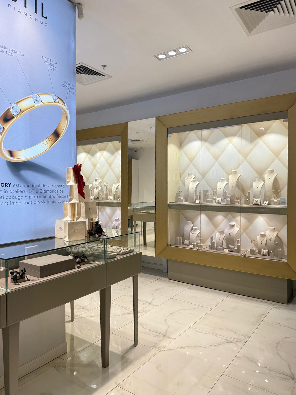 STIL Diamonds - Iulius Town Timișoara