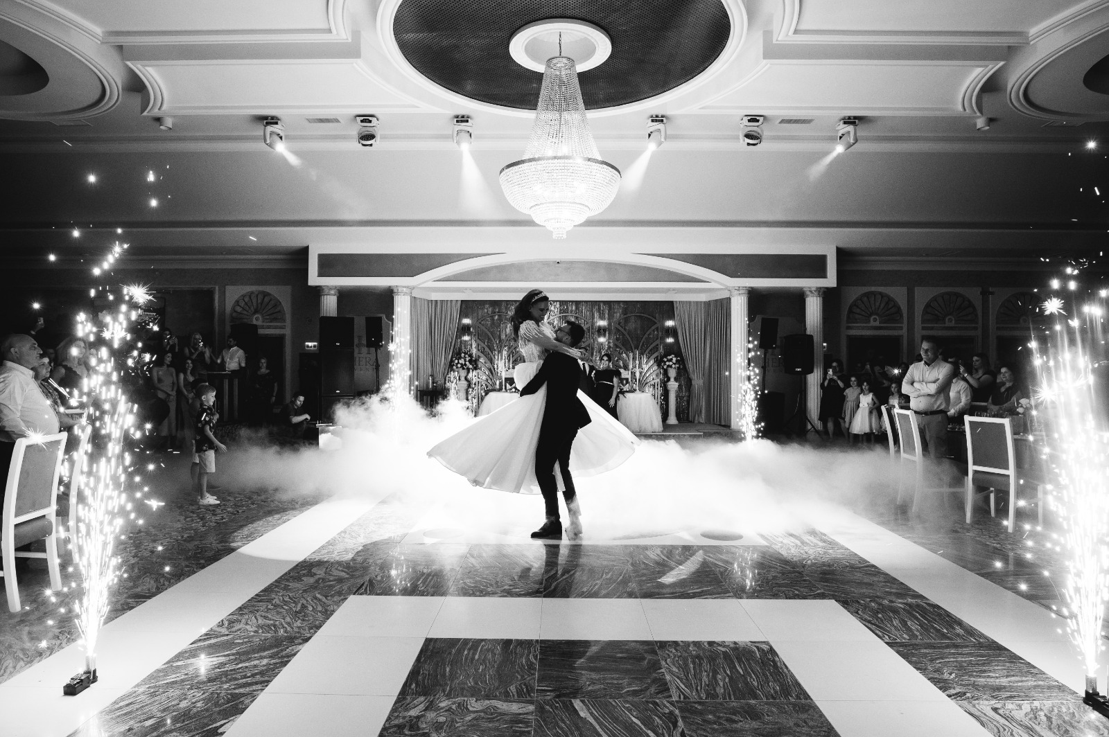 Dansul mirilor Timișoara - Wedding rhythms