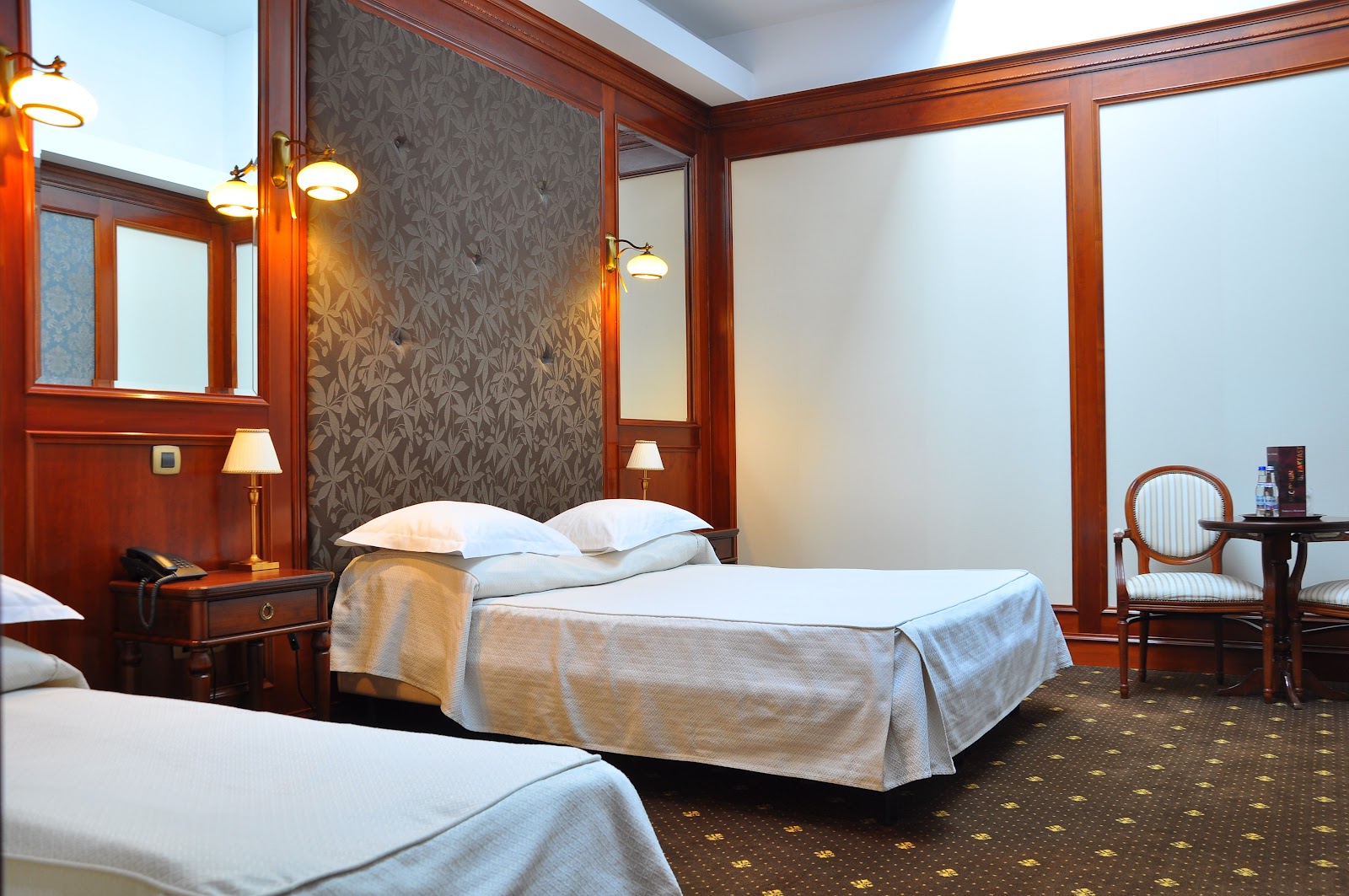 Hotel Select