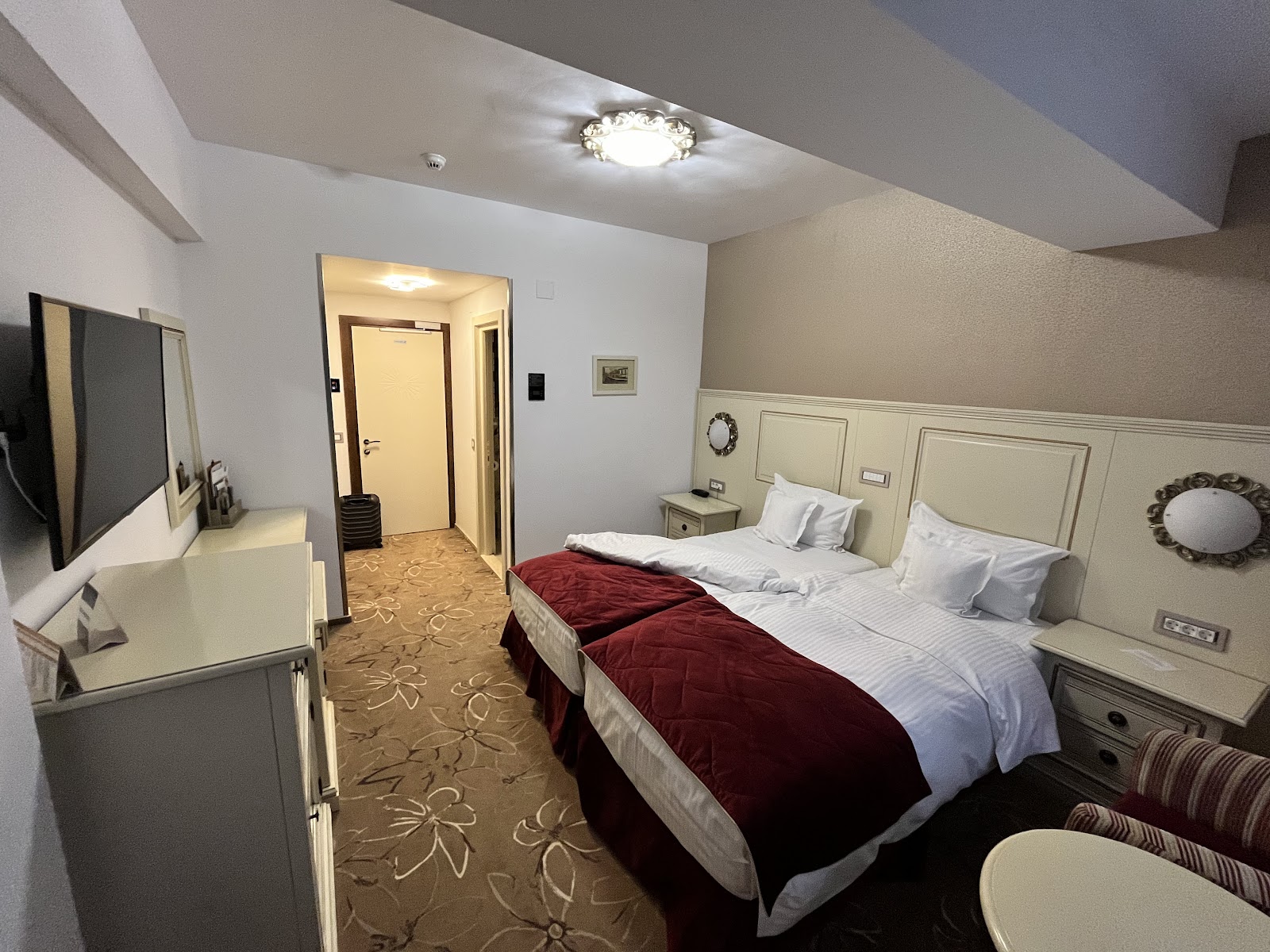 Pleiada Boutique Hotel