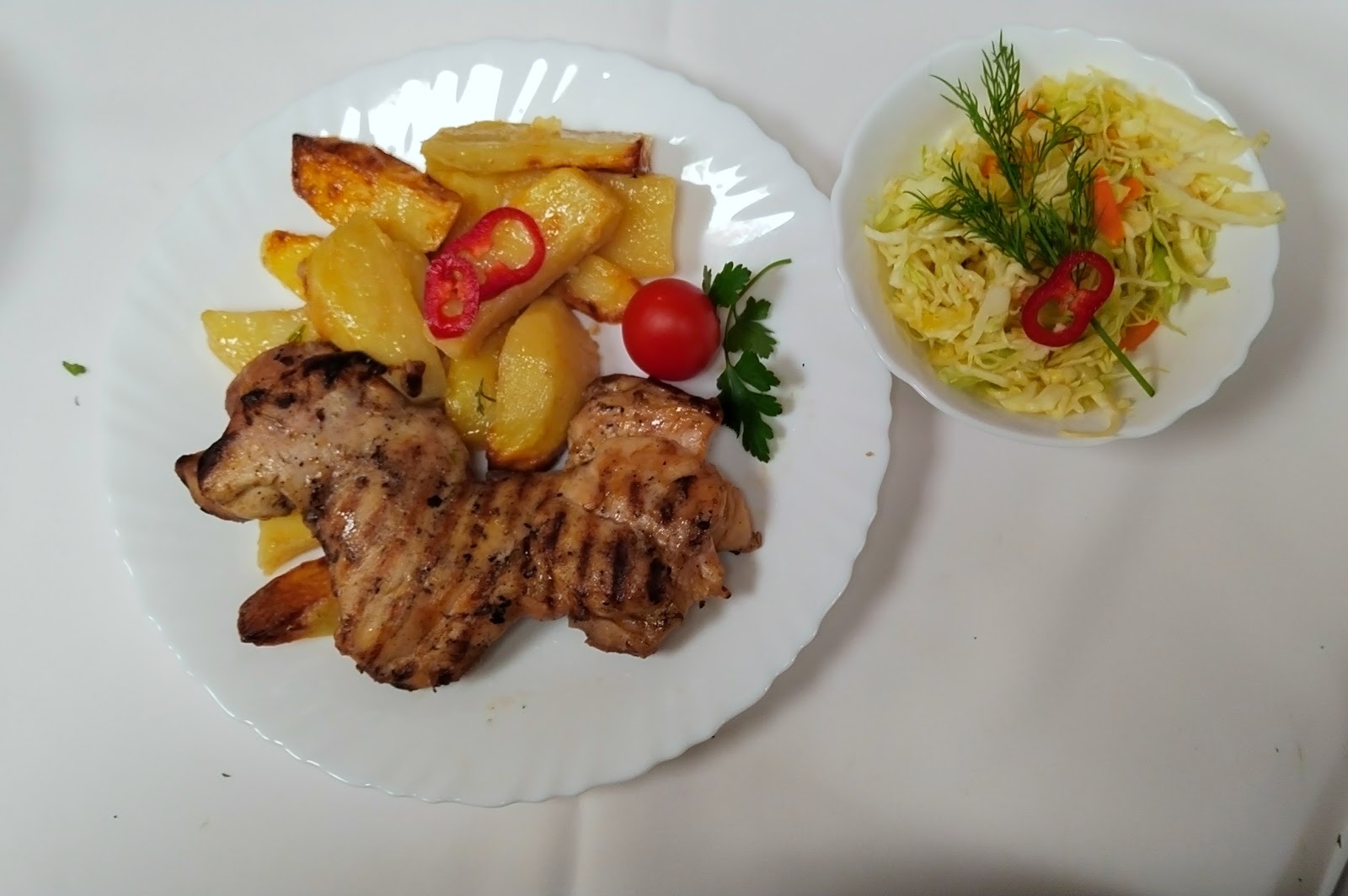 Casa cu Brazi - Firma Catering, Catering Evenimente Iasi. Meniul Zilei, Restaurant Parastas Iasi
