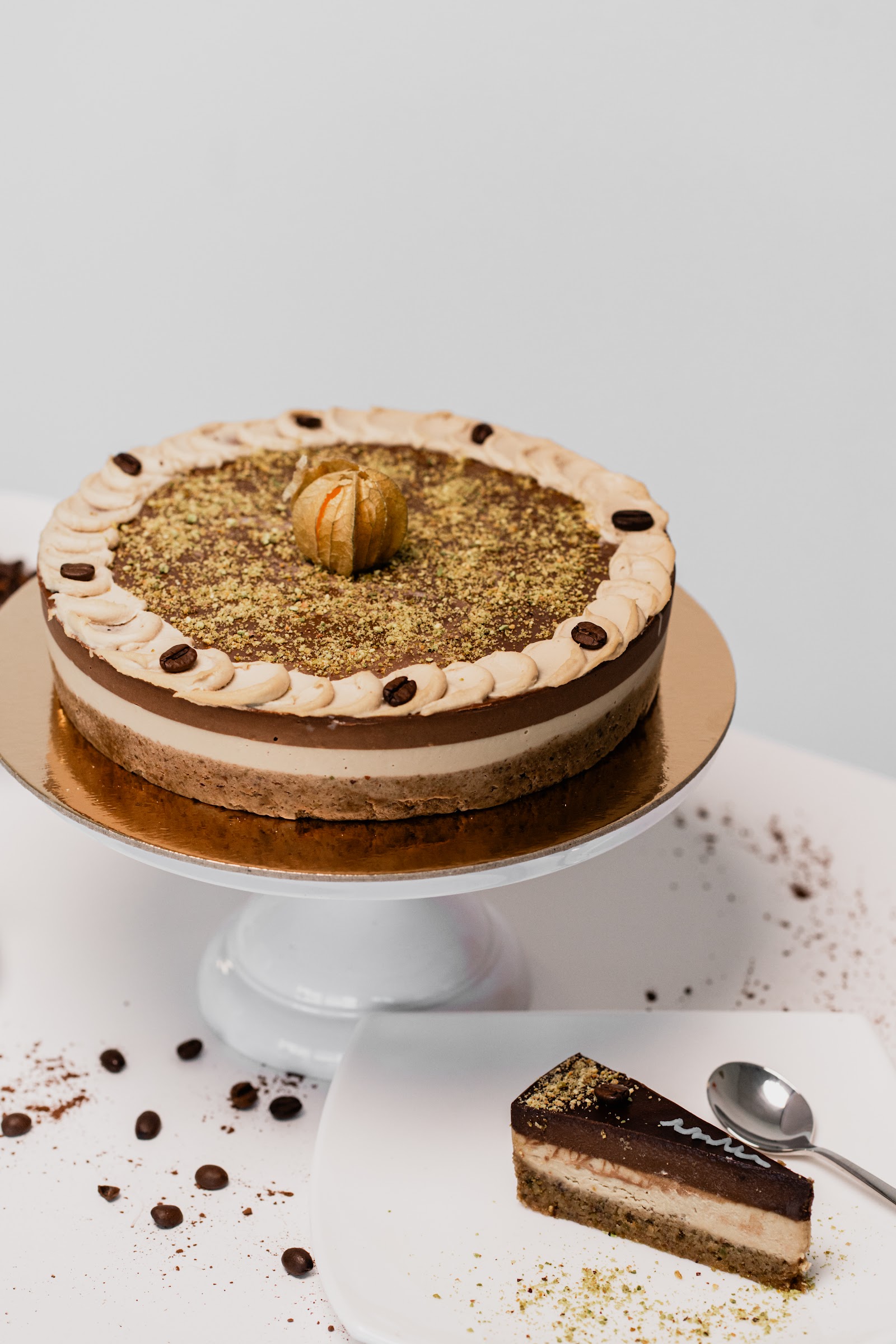 LifeSpot Iași - Dulciuri vegane și alte bunătăți 100% naturale