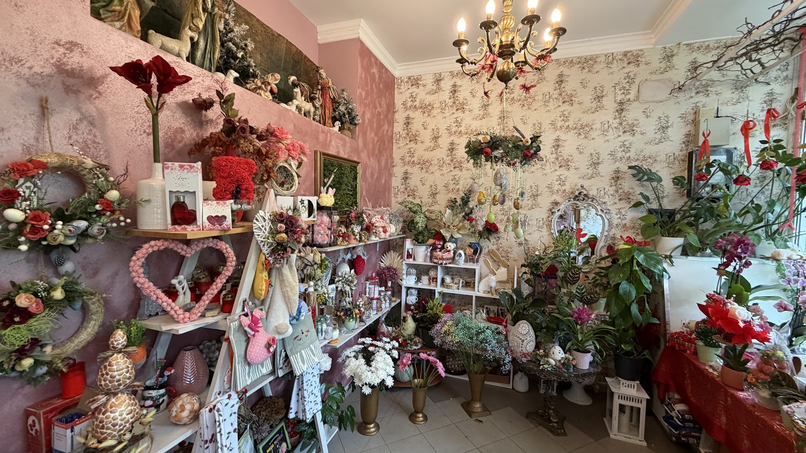 Aranjamente Florale - Monique Floral Design