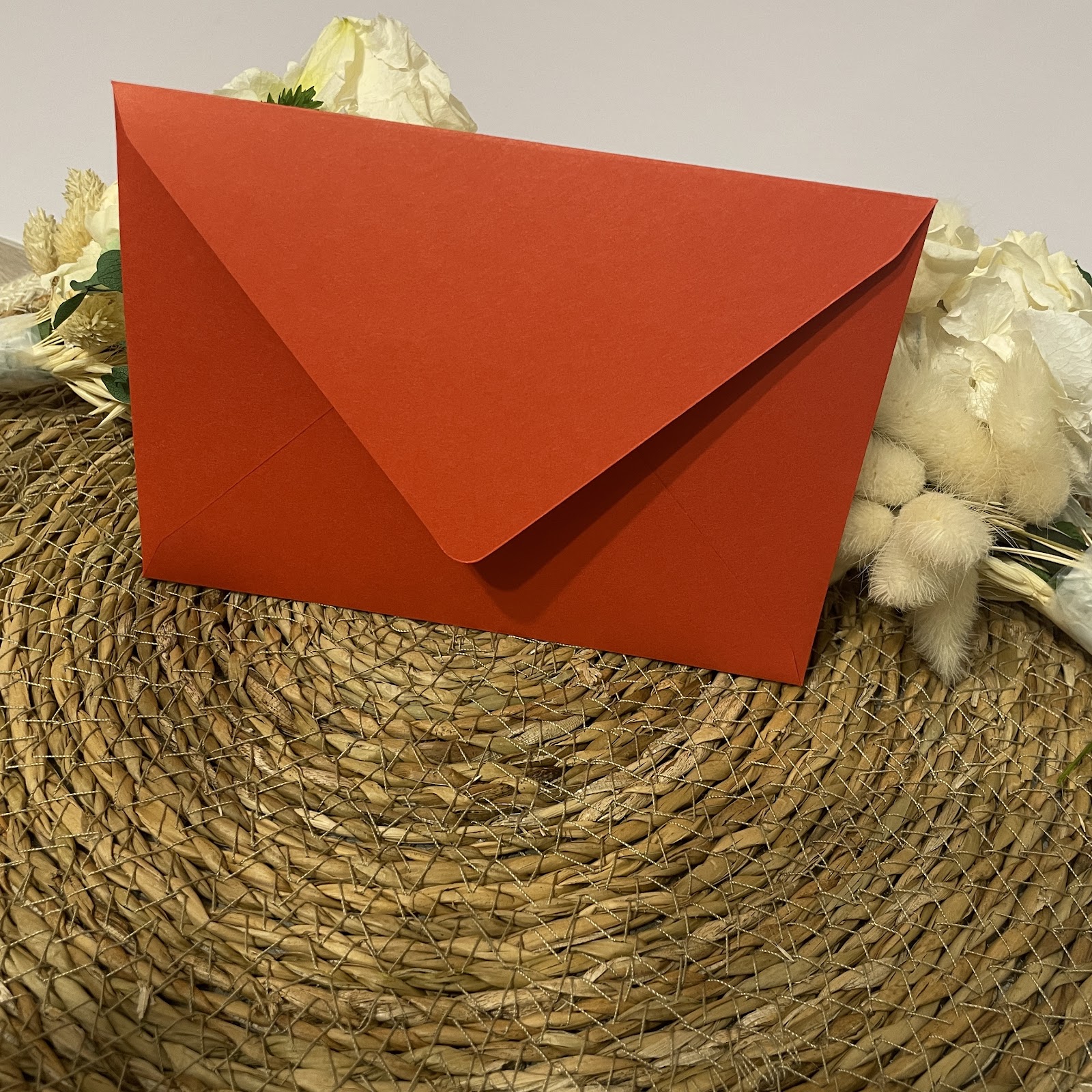 Golden Frame - Magazin online de invitatii de nunta
