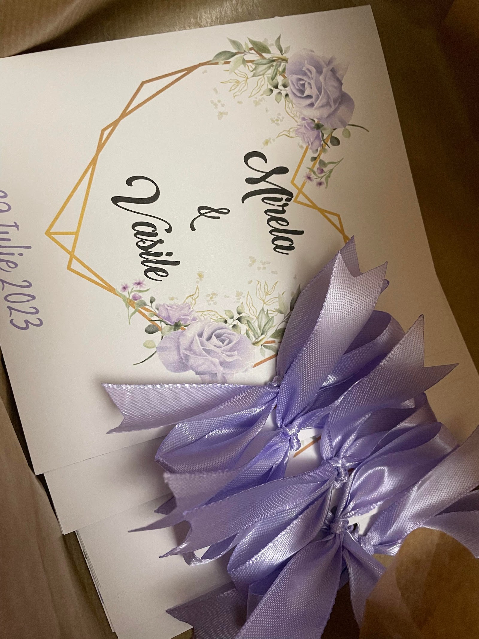 Golden Frame - Magazin online de invitatii de nunta