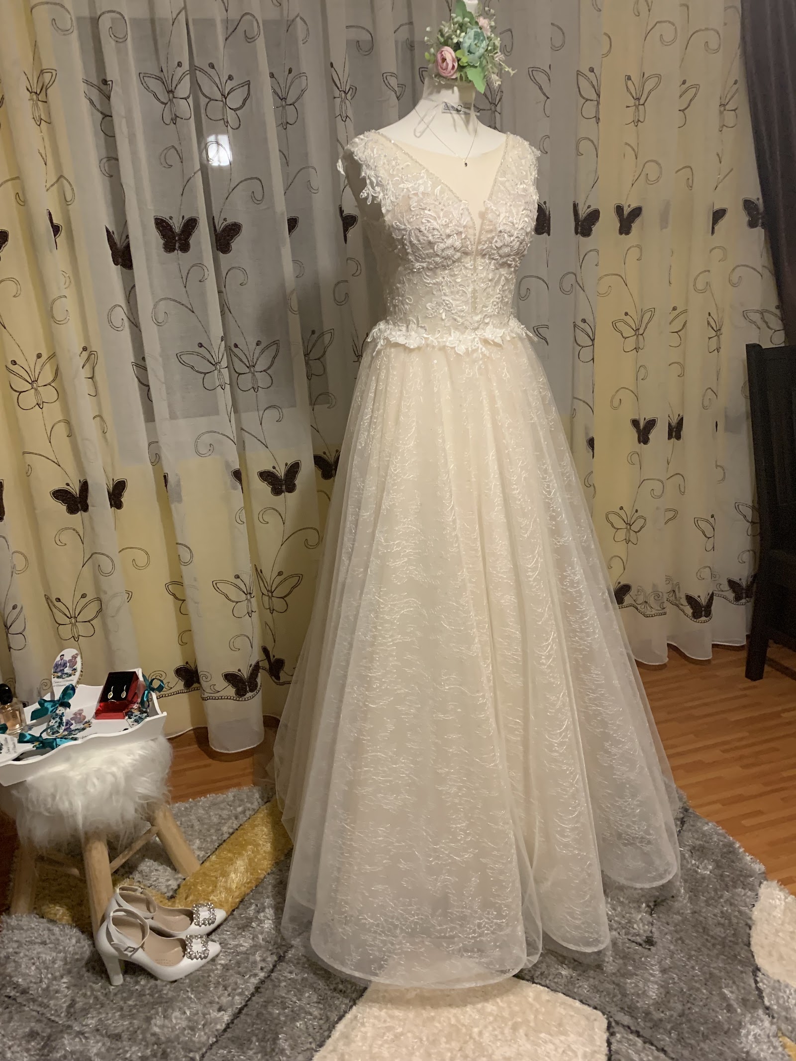 Claudiu Ungureanu Ceremony Collection