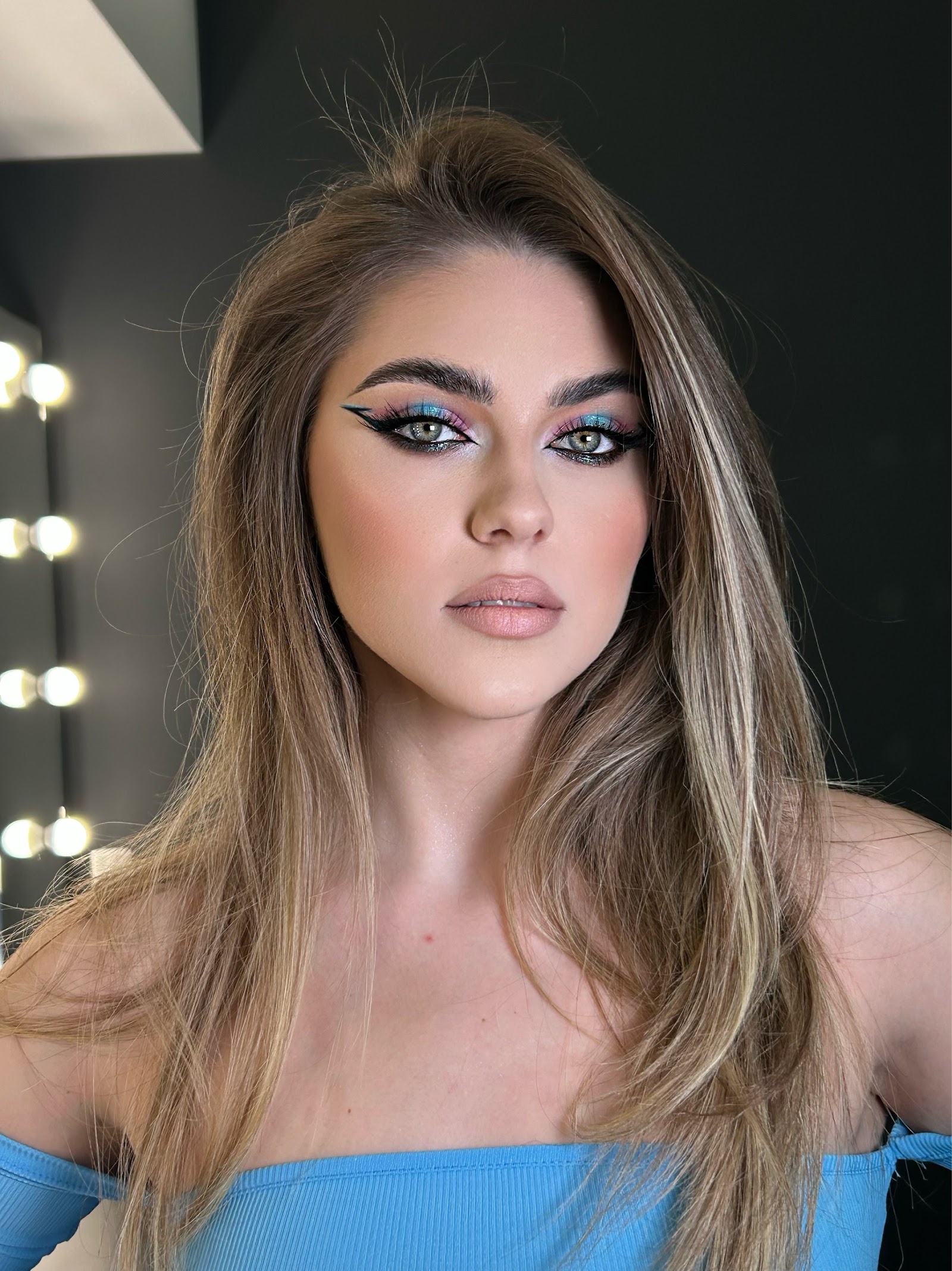 beautys - MakeUp Iași