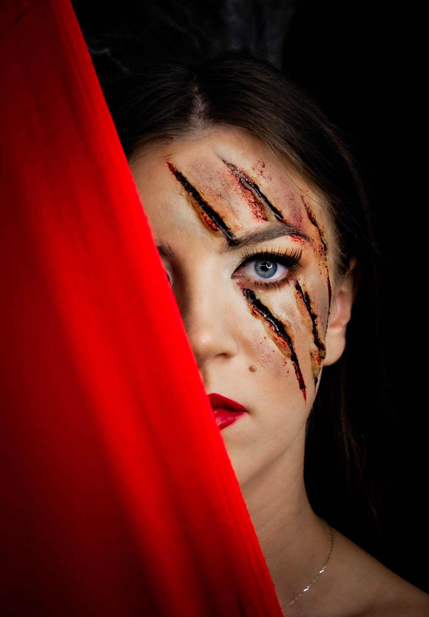 Iulia Lungeanu Make-up Artist/ Lia Make-up Academy - Iasi