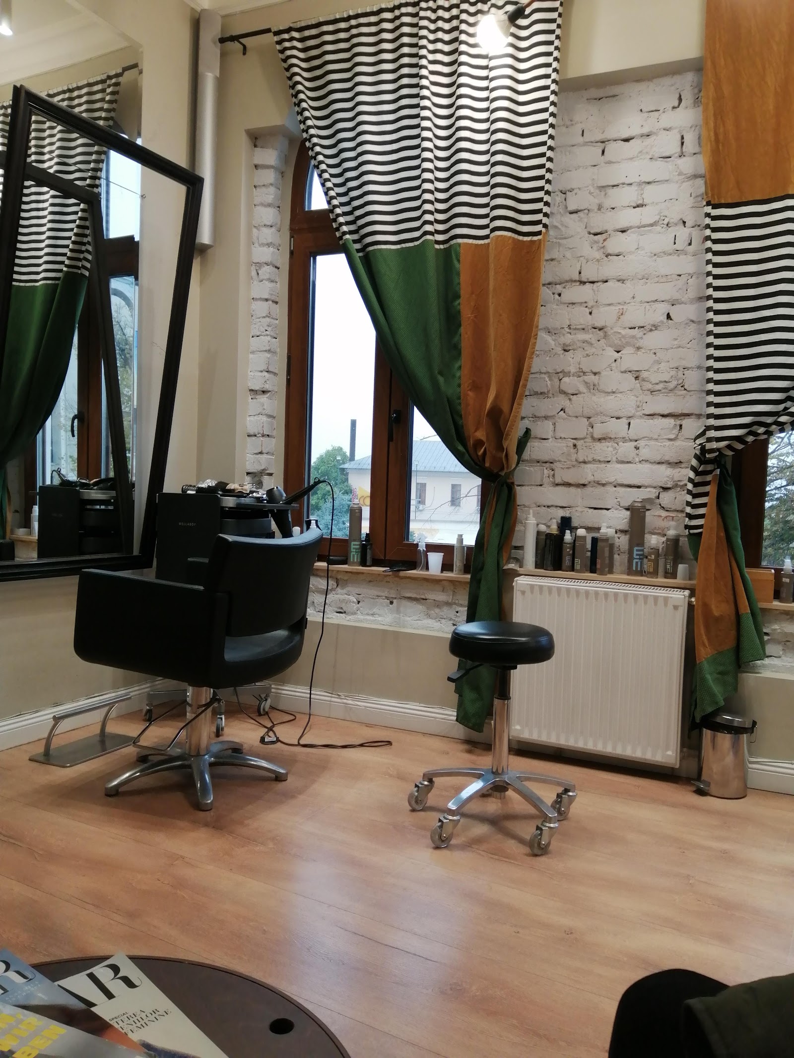 Studio 16 - Hair&Beauty