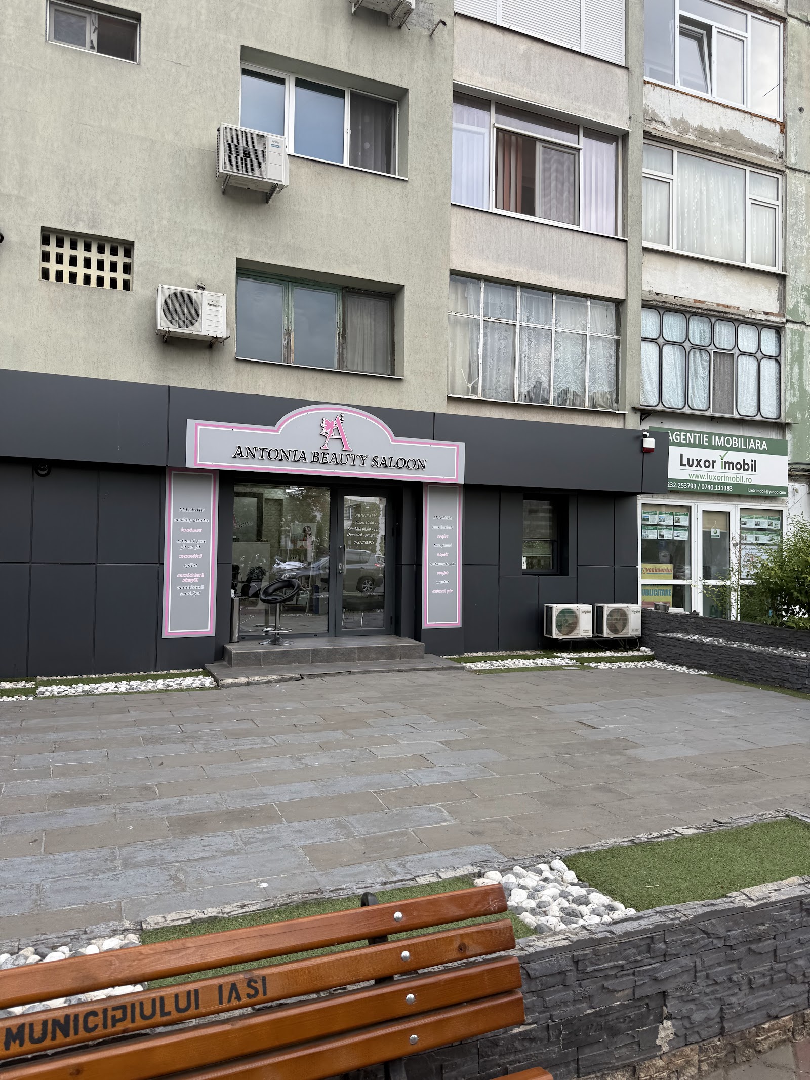 Antonia Beauty Salon