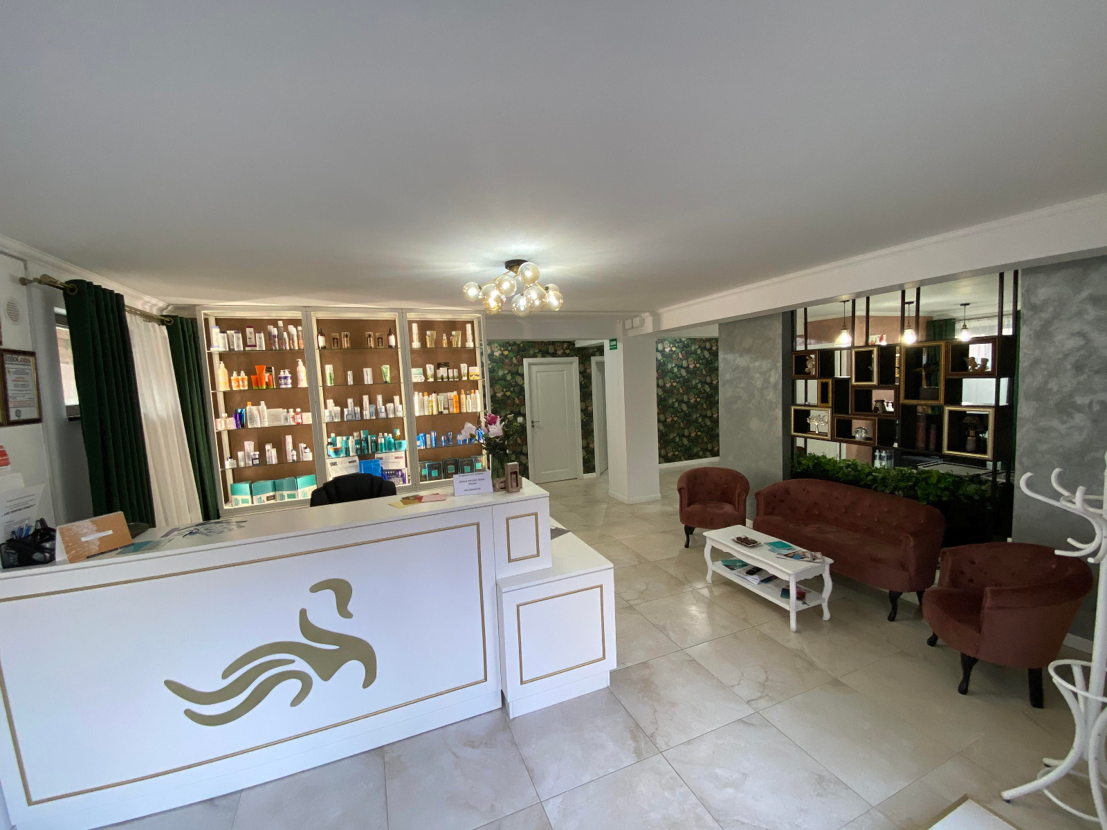 Swan Beauty Studio