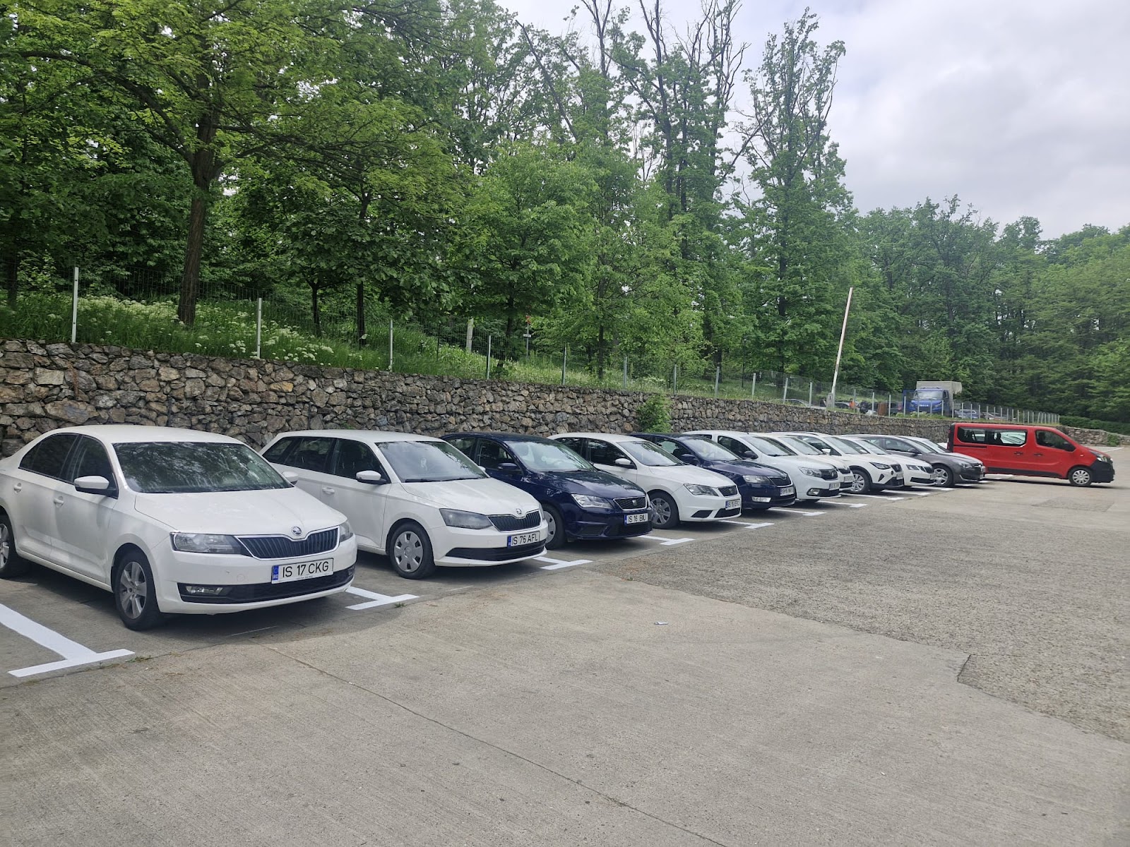 Viocars Rental - aeroport Iasi